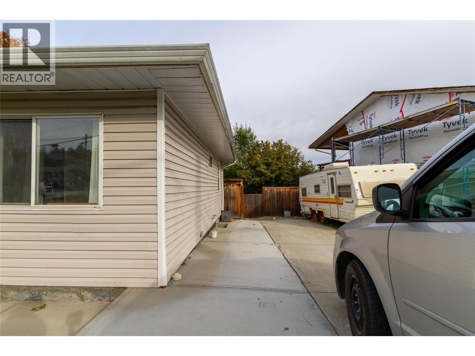 3815 Okanagan Avenue, Vernon, British Columbia  V1T 1K7 - Photo 35 - 10403724