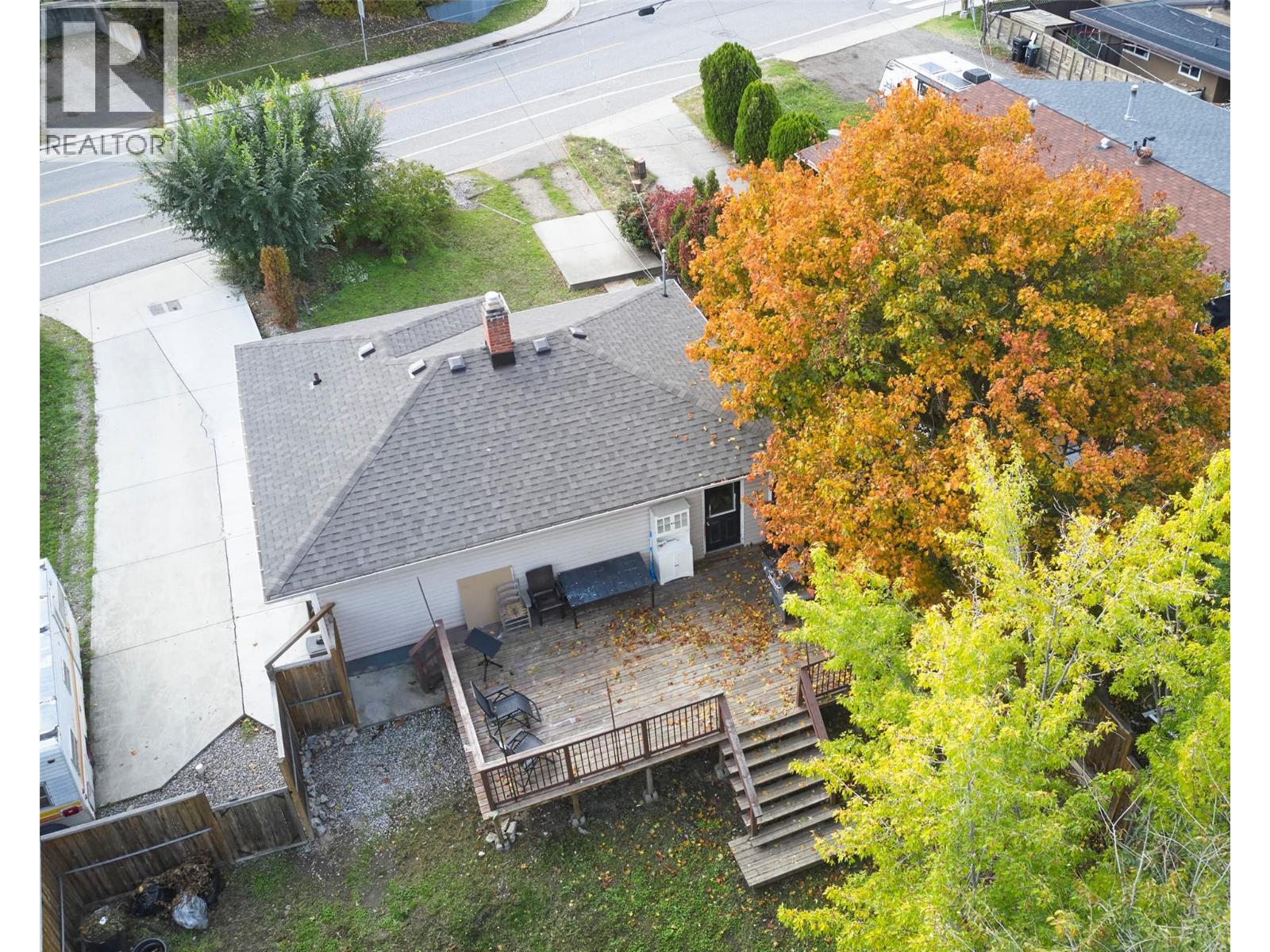 3815 Okanagan Avenue, Vernon, British Columbia  V1T 1K7 - Photo 47 - 10403724