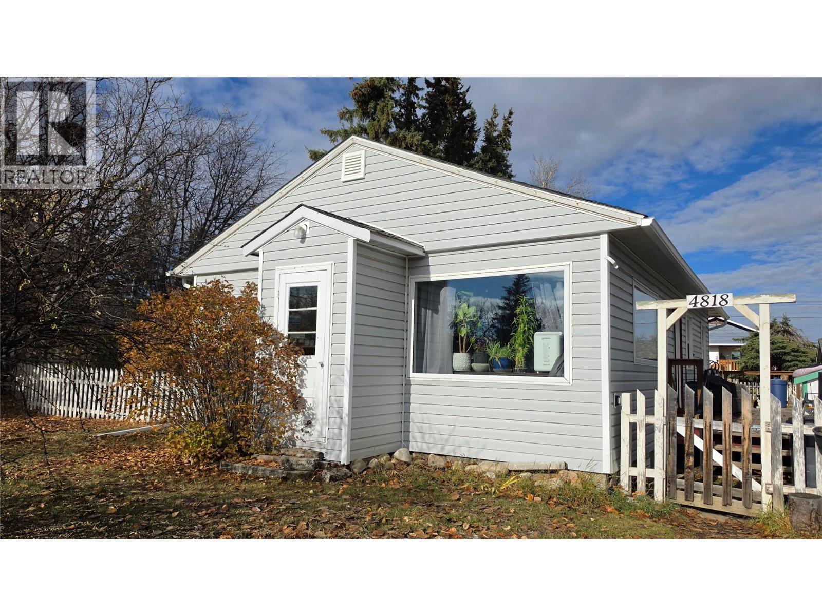 4818 / 4820 49 Avenue, Pouce Coupe, British Columbia  V0C 2C0 - Photo 12 - 10403822