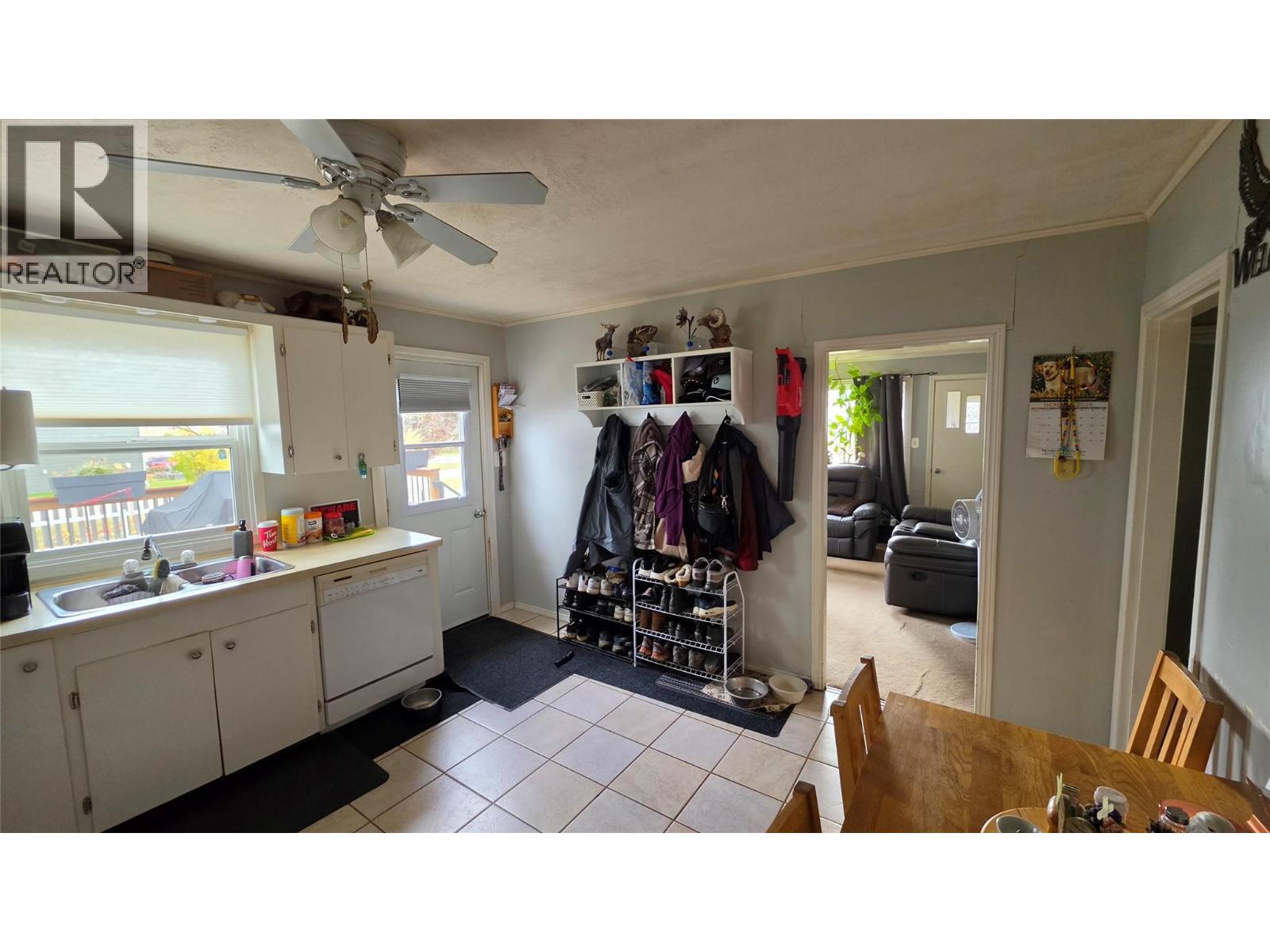 4818 / 4820 49 Avenue, Pouce Coupe, British Columbia  V0C 2C0 - Photo 9 - 10403822