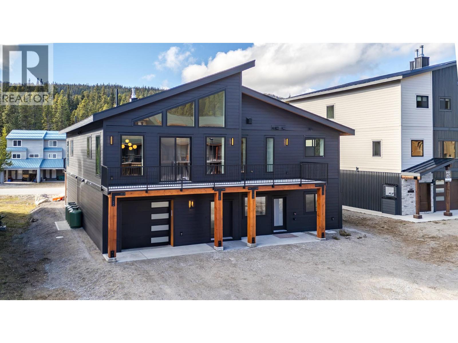 134 Clearview Crescent, Apex Mountain, British Columbia  V0X 1K0 - Photo 2 - 10403679