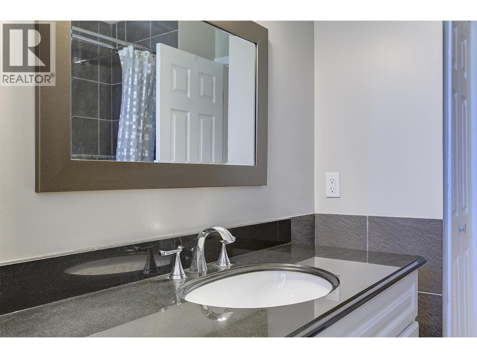 5451 Whelan Road, Kelowna, British Columbia  V1X 7V5 - Photo 53 - 10403570