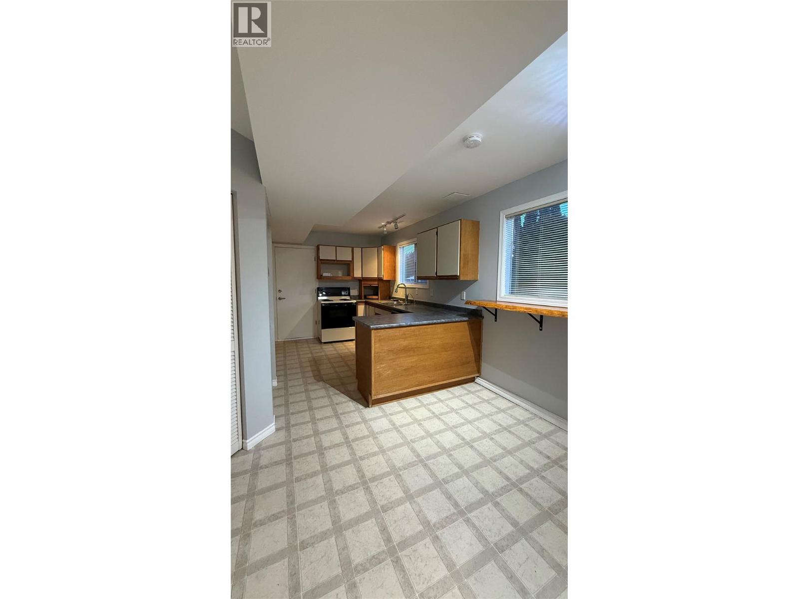 6555 Chukar Drive, Kamloops, British Columbia  V2C 4T9 - Photo 38 - 10403821