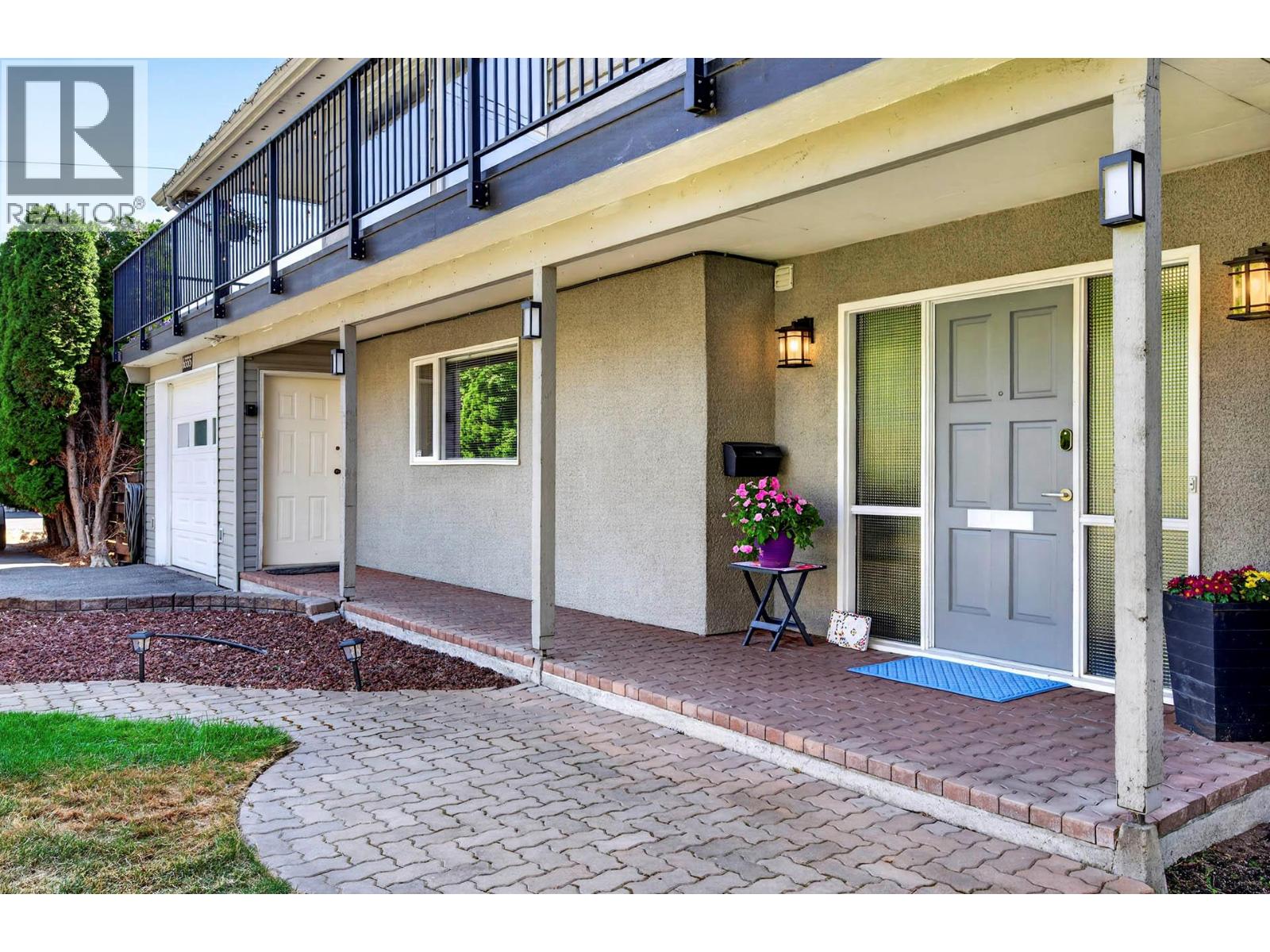 6555 Chukar Drive, Kamloops, British Columbia  V2C 4T9 - Photo 5 - 10403821