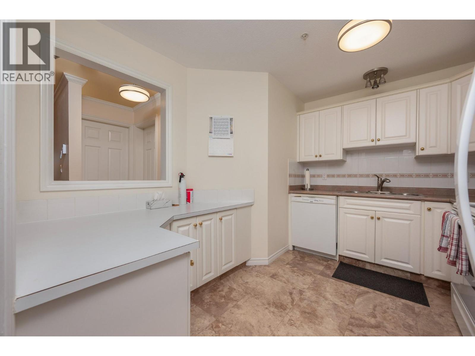 3220 Centennial Drive Unit# 106, Vernon, British Columbia  V1T 2T7 - Photo 5 - 10403793