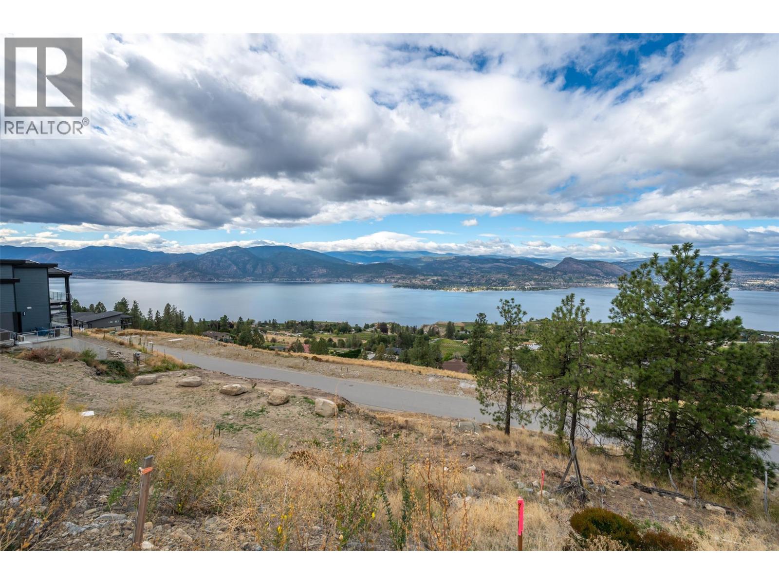 2533 Kettle Ridge Way, Naramata, British Columbia  V0H 1N1 - Photo 2 - 10403776