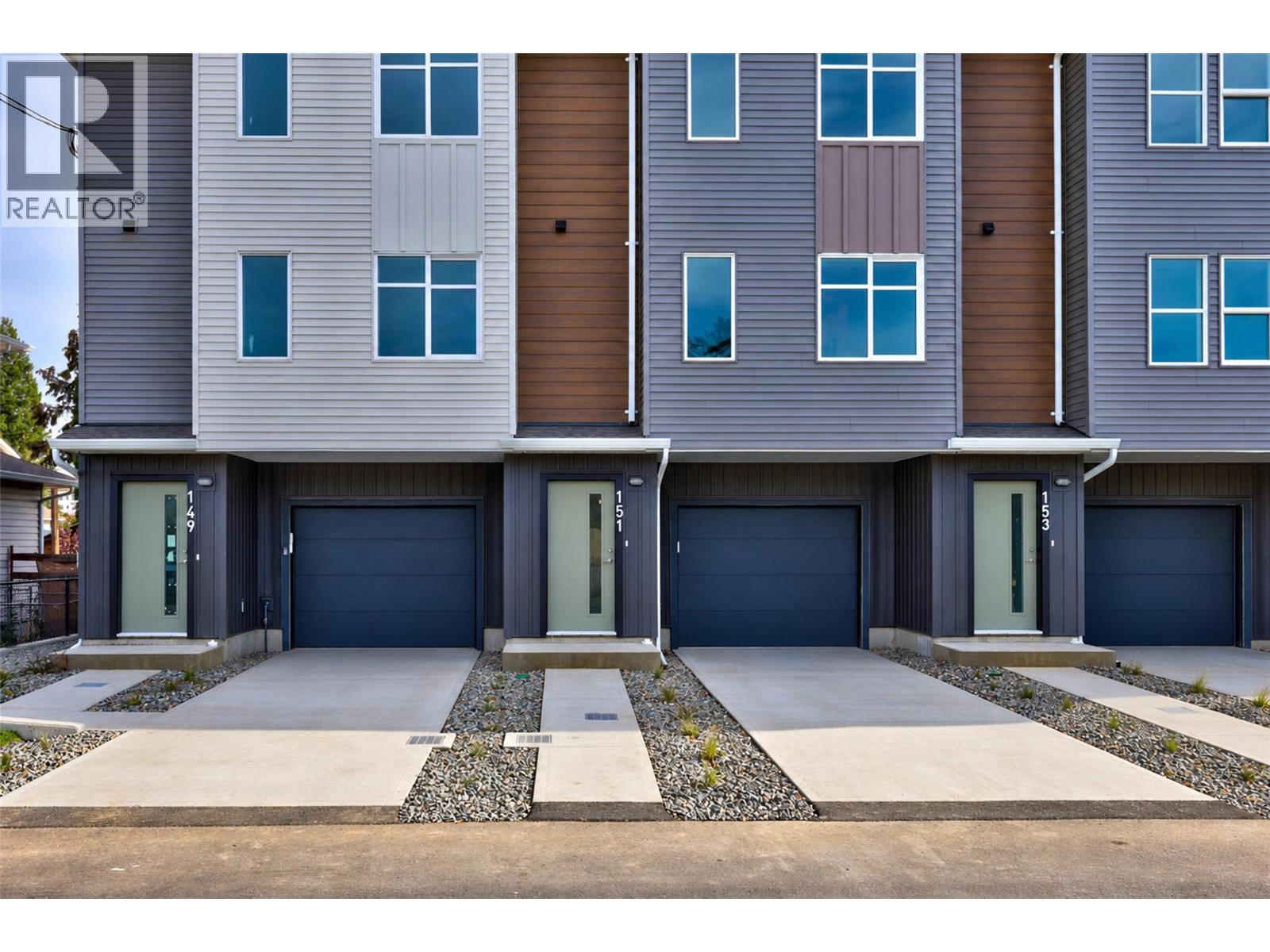 153 Park Street, Kamloops, British Columbia  V2B 4A7 - Photo 1 - 10403749