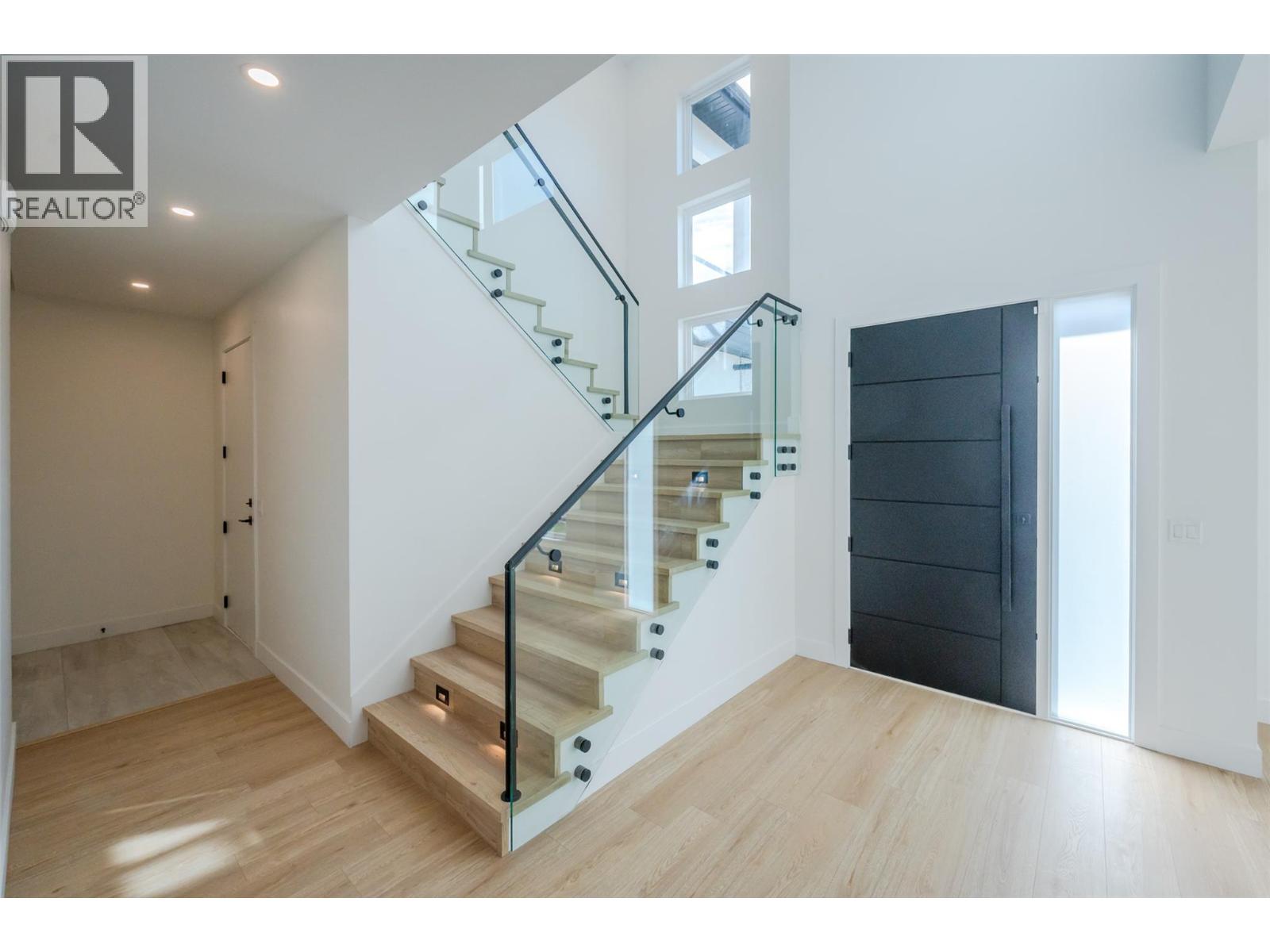 1125 Antler Drive, Penticton, British Columbia  V2A 9G6 - Photo 12 - 10403762