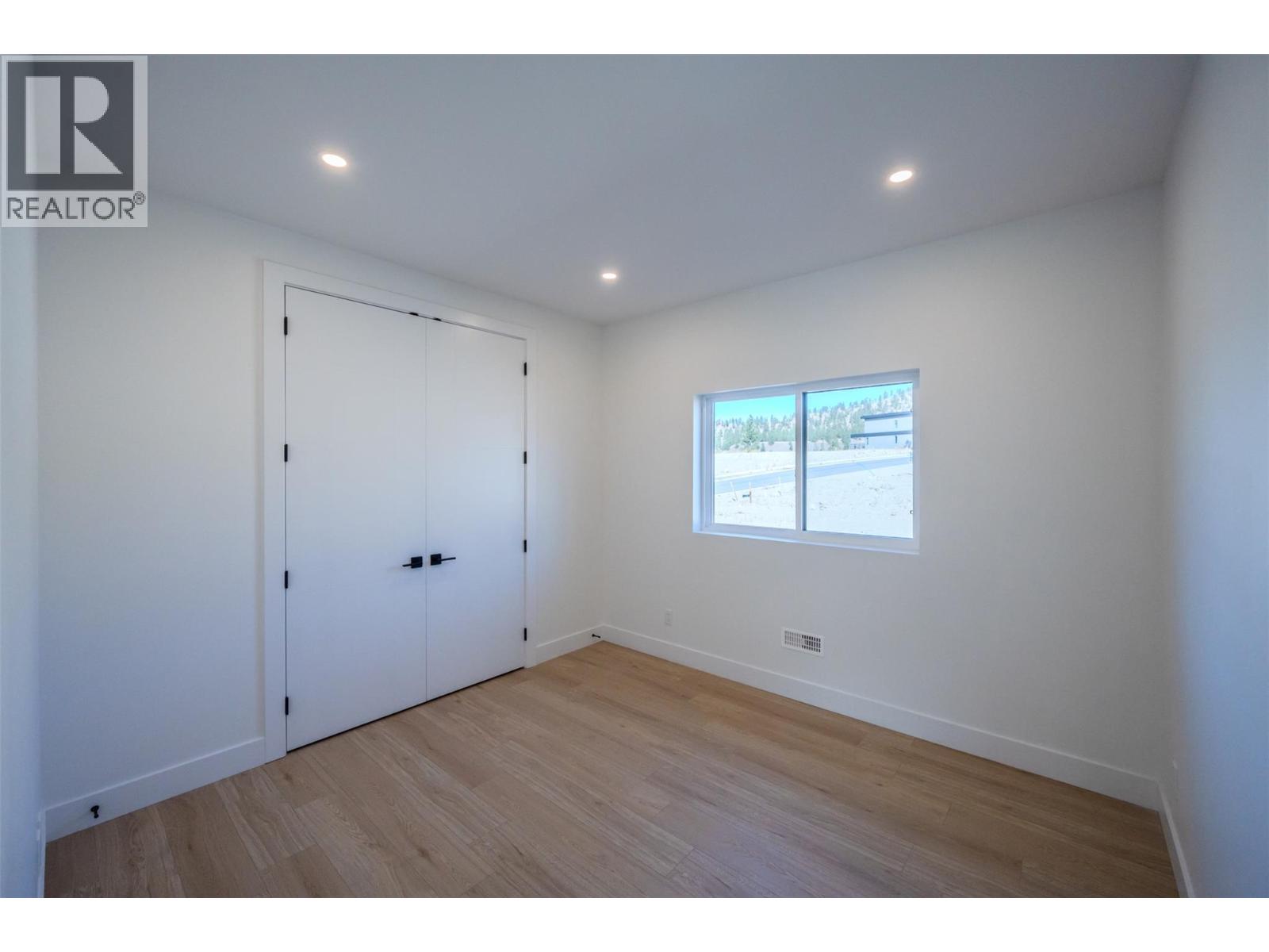 1125 Antler Drive, Penticton, British Columbia  V2A 9G6 - Photo 32 - 10403762