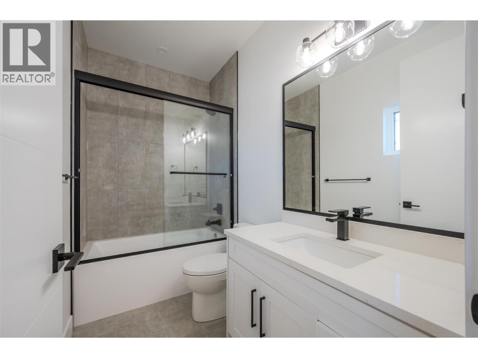 1125 Antler Drive, Penticton, British Columbia  V2A 9G6 - Photo 37 - 10403762