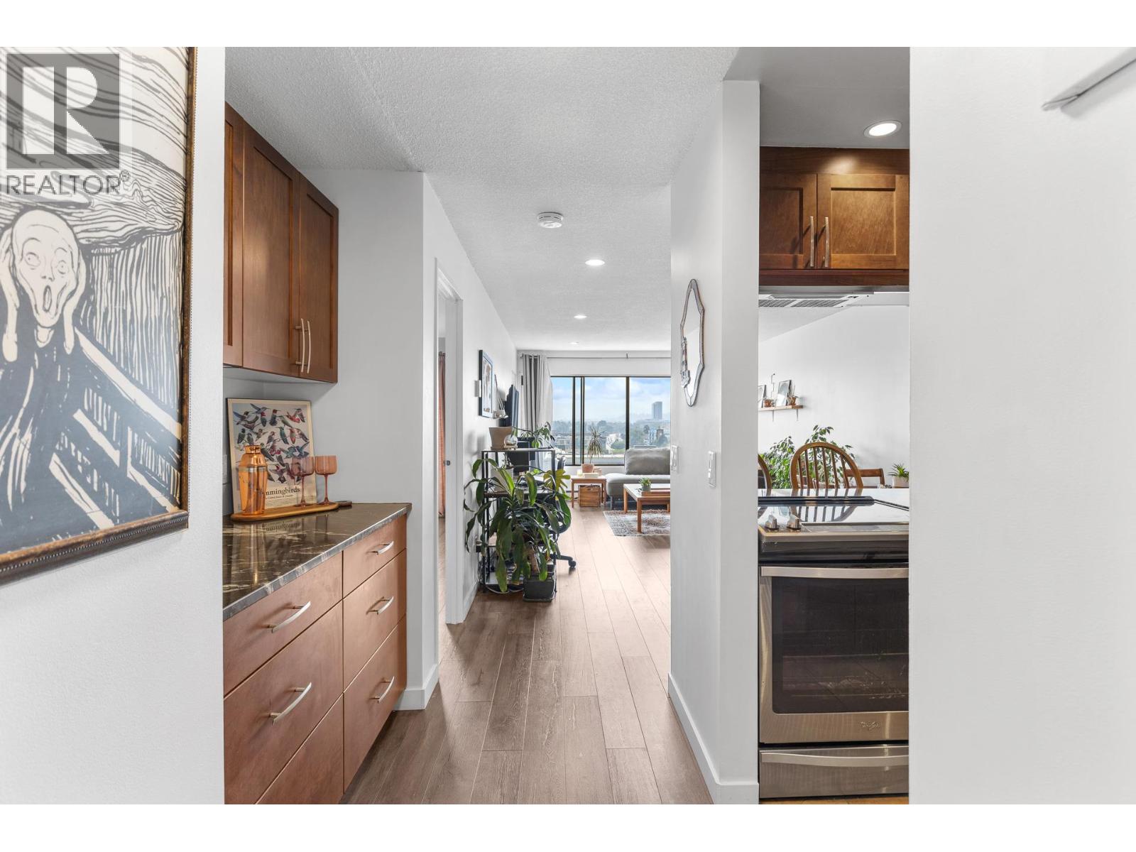 737 Leon Avenue Unit# 1205, Kelowna, British Columbia  V1Y 8L6 - Photo 6 - 10403813