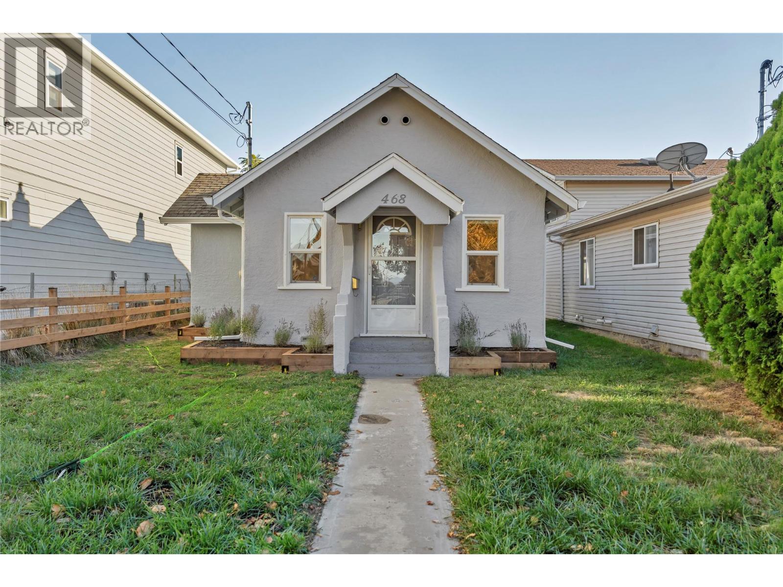 468 Wade Avenue W, Penticton, British Columbia  V2A 1V4 - Photo 1 - 10403811