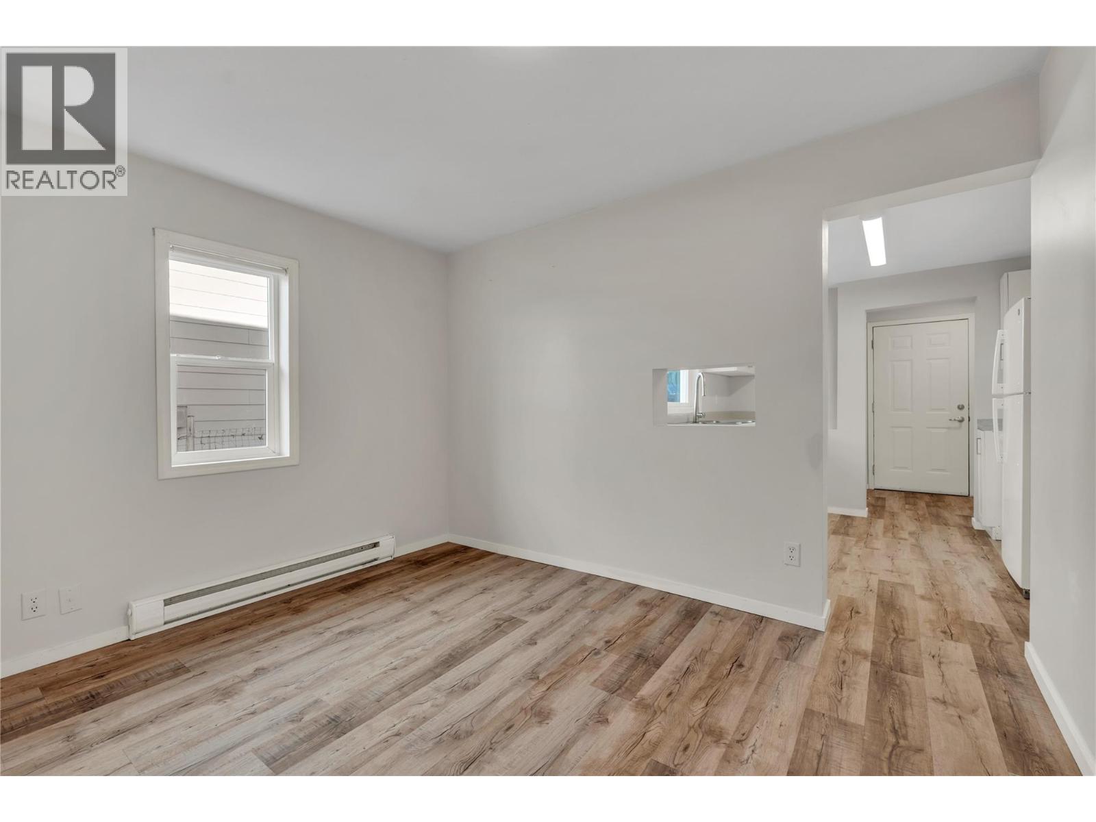 468 Wade Avenue W, Penticton, British Columbia  V2A 1V4 - Photo 6 - 10403811