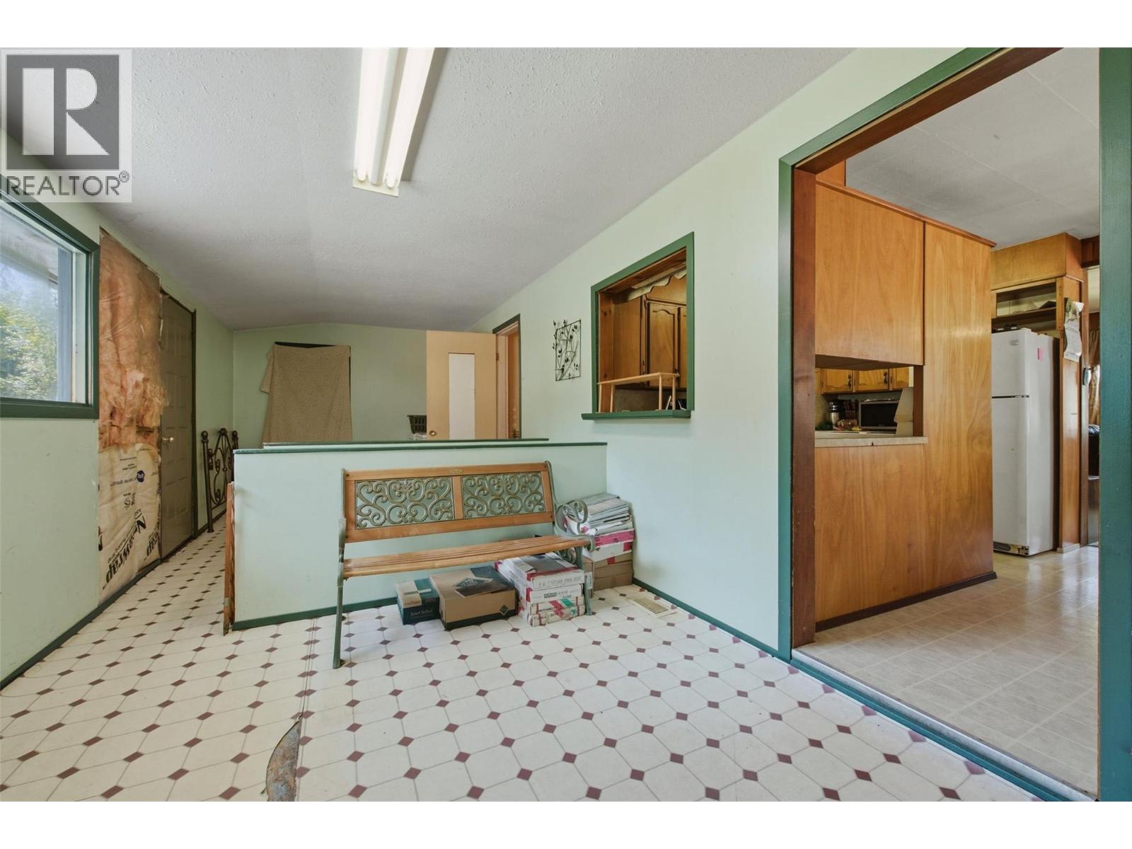 2613 Lumby Mabel Lake Road, Lumby, British Columbia  V0E 2G6 - Photo 19 - 10403803