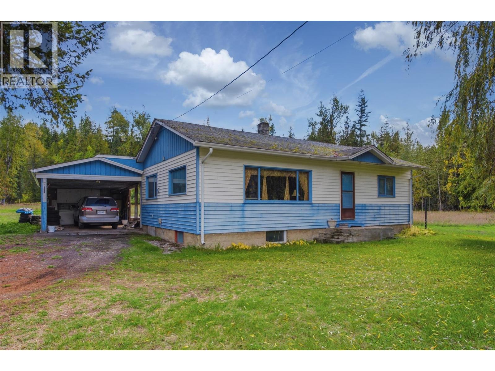 2613 Lumby Mabel Lake Road, Lumby, British Columbia  V0E 2G6 - Photo 2 - 10403803