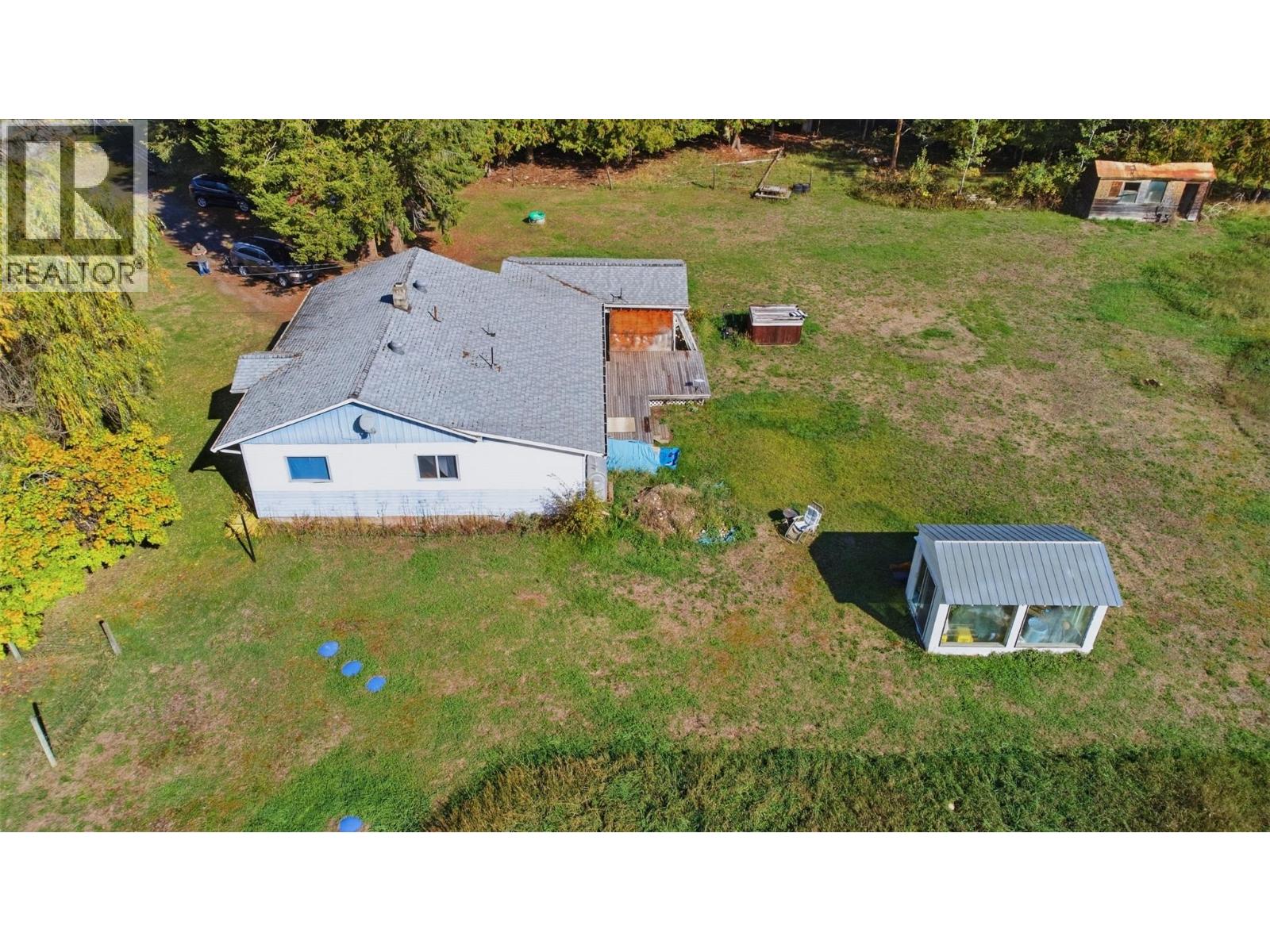 2613 Lumby Mabel Lake Road, Lumby, British Columbia  V0E 2G6 - Photo 7 - 10403803