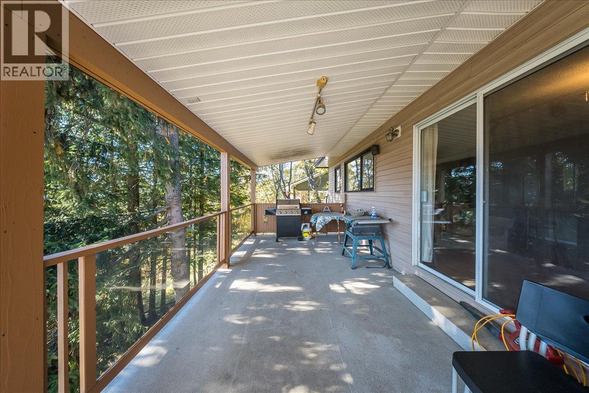2603 Maple Crescent, Rossland, British Columbia  V0G 1Y0 - Photo 32 - 10403800