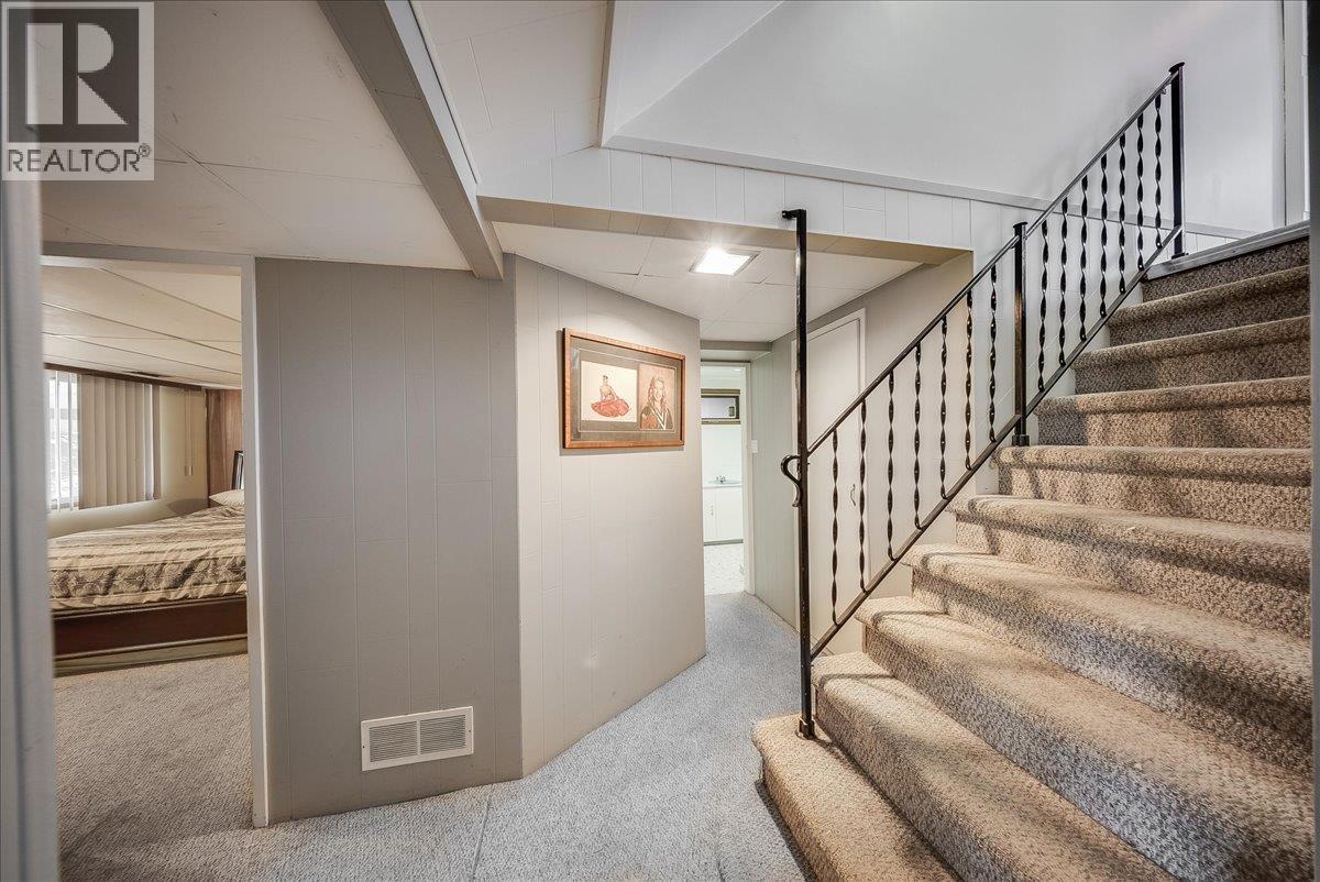 2603 Maple Crescent, Rossland, British Columbia  V0G 1Y0 - Photo 36 - 10403800
