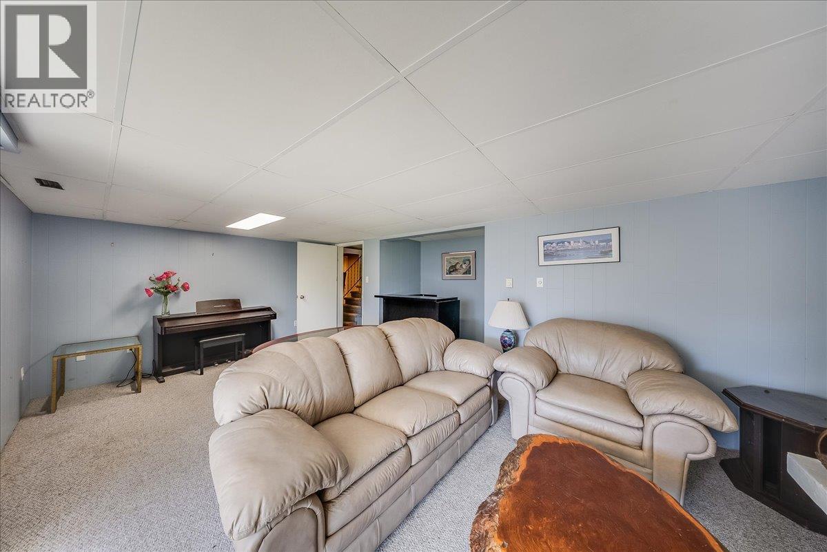 2603 Maple Crescent, Rossland, British Columbia  V0G 1Y0 - Photo 44 - 10403800