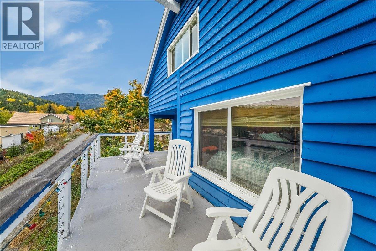 1653 Harasin Alley, Rossland, British Columbia  V0G 1Y0 - Photo 20 - 10403827