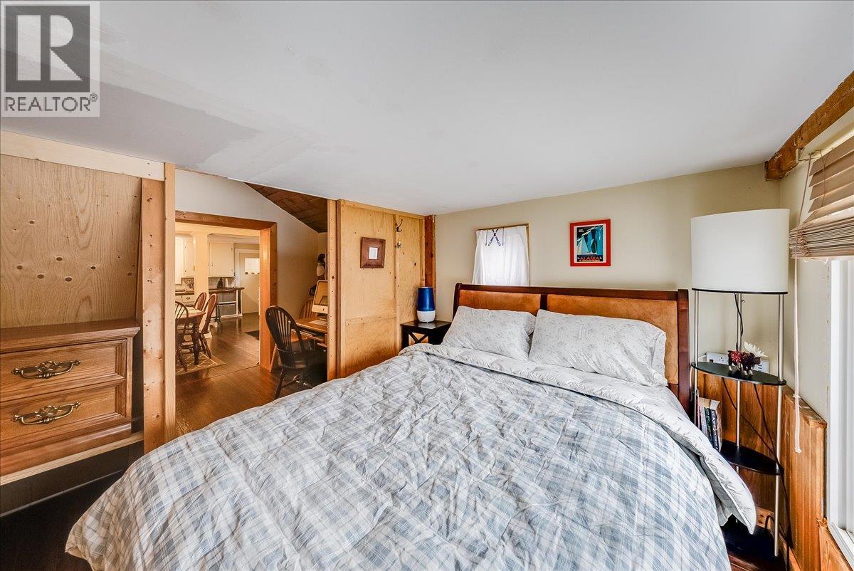 1653 Harasin Alley, Rossland, British Columbia  V0G 1Y0 - Photo 26 - 10403827