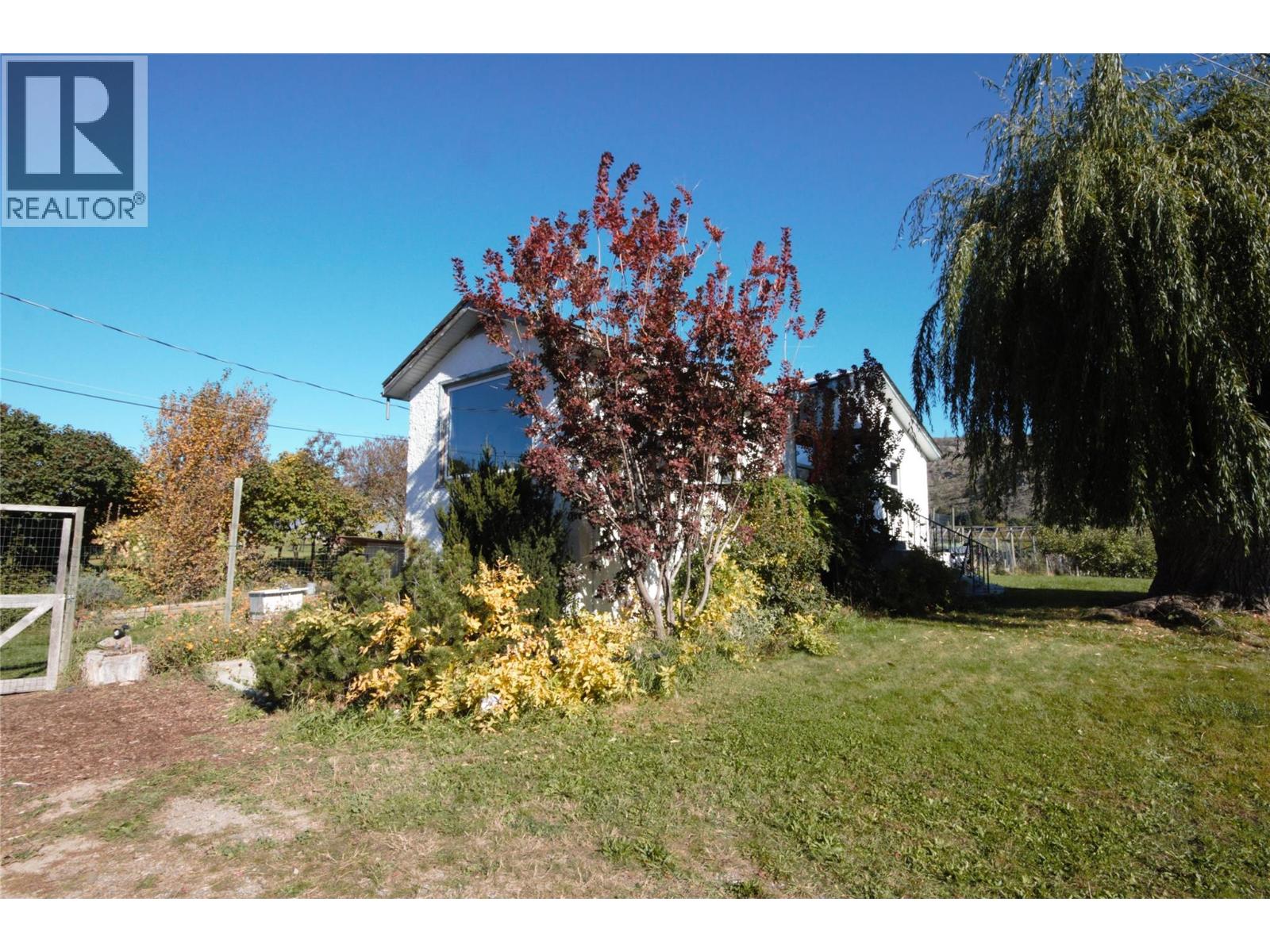 4923 Ryegrass Road, Oliver, British Columbia  V0H 1T1 - Photo 4 - 10403768
