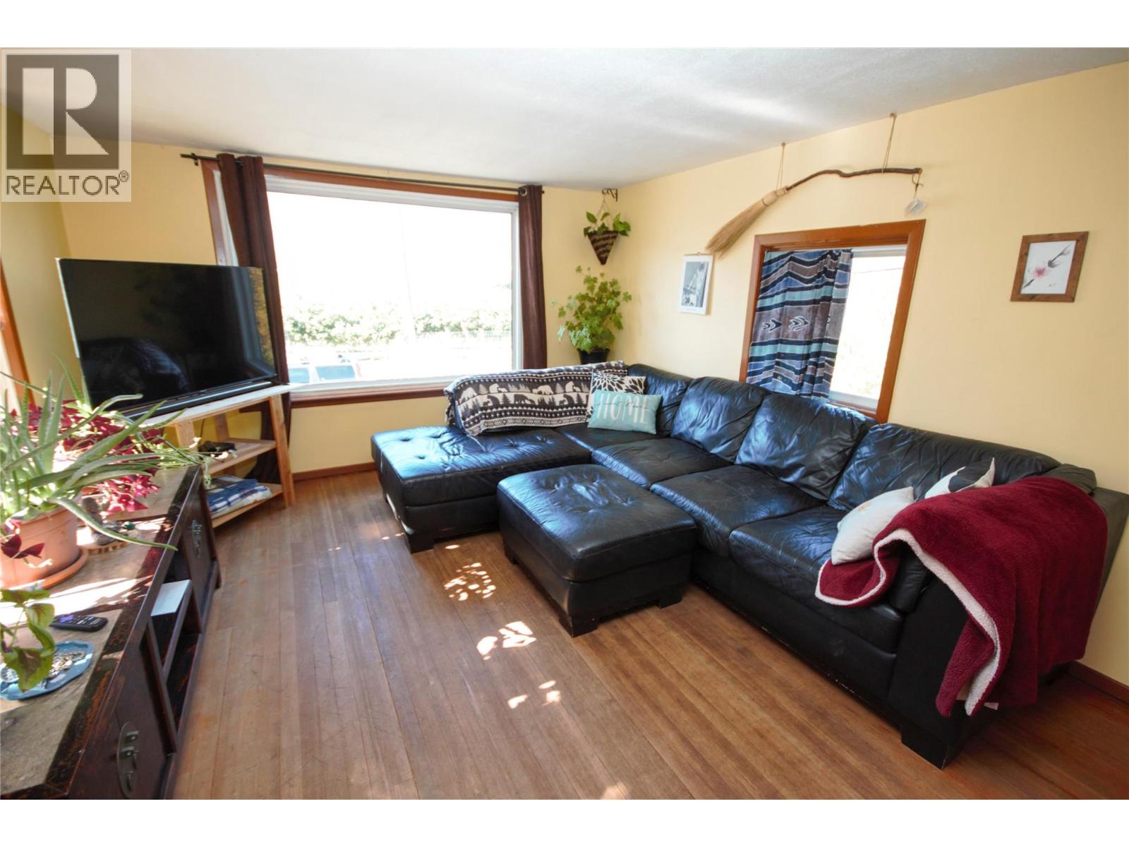 4923 Ryegrass Road, Oliver, British Columbia  V0H 1T1 - Photo 43 - 10403768