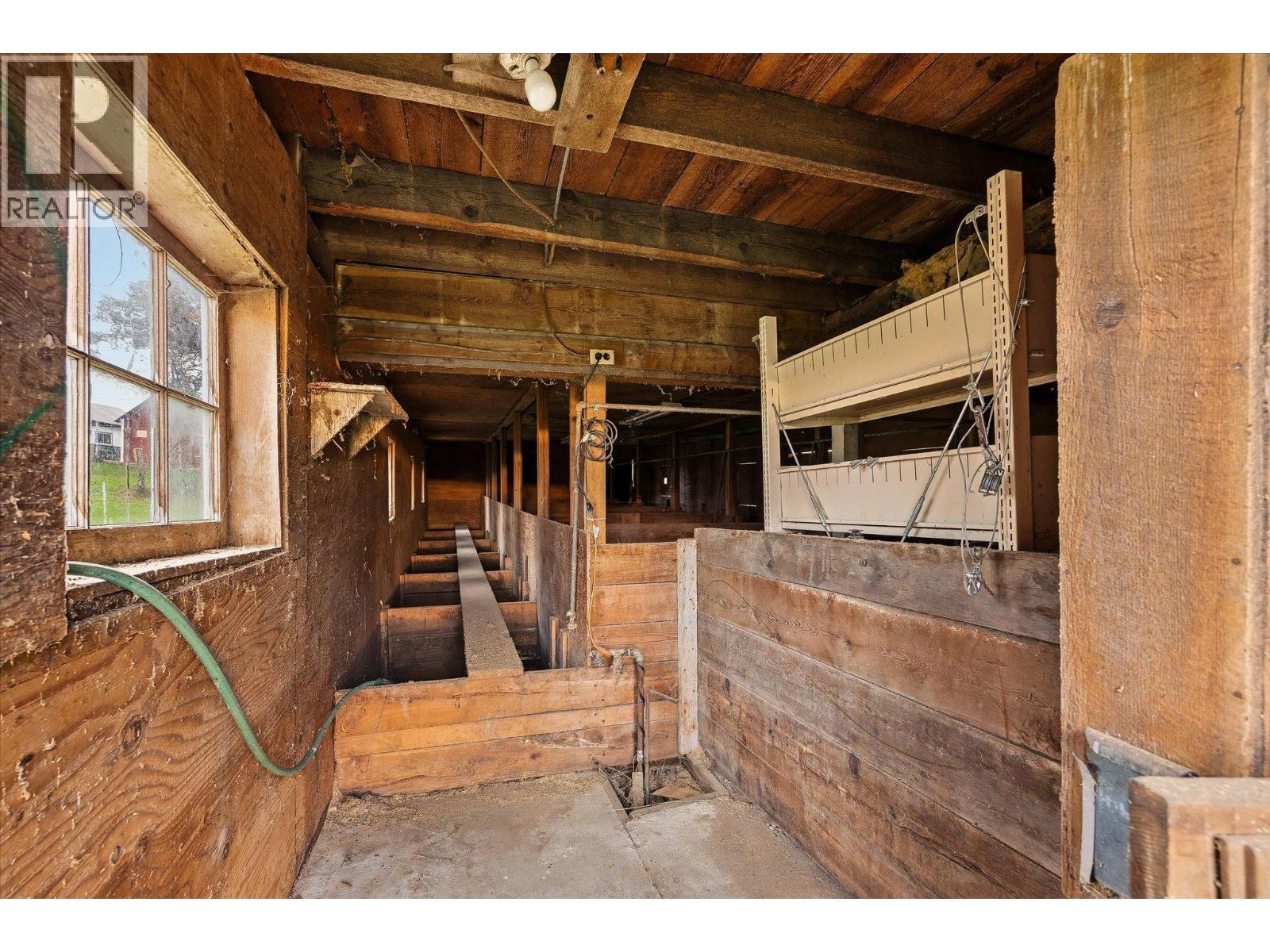 4652 Highway 97a, Armstrong, British Columbia  V0E 1B7 - Photo 57 - 10403132