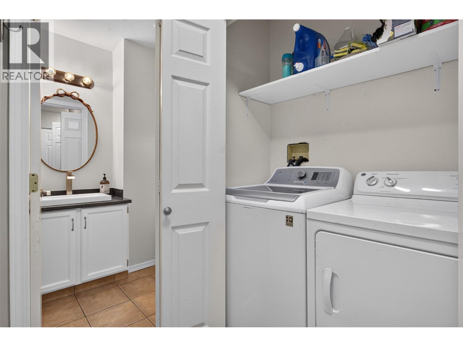 1853 Edgehill Avenue Unit# 10, Kelowna, British Columbia  V1V 1X8 - Photo 12 - 10403024