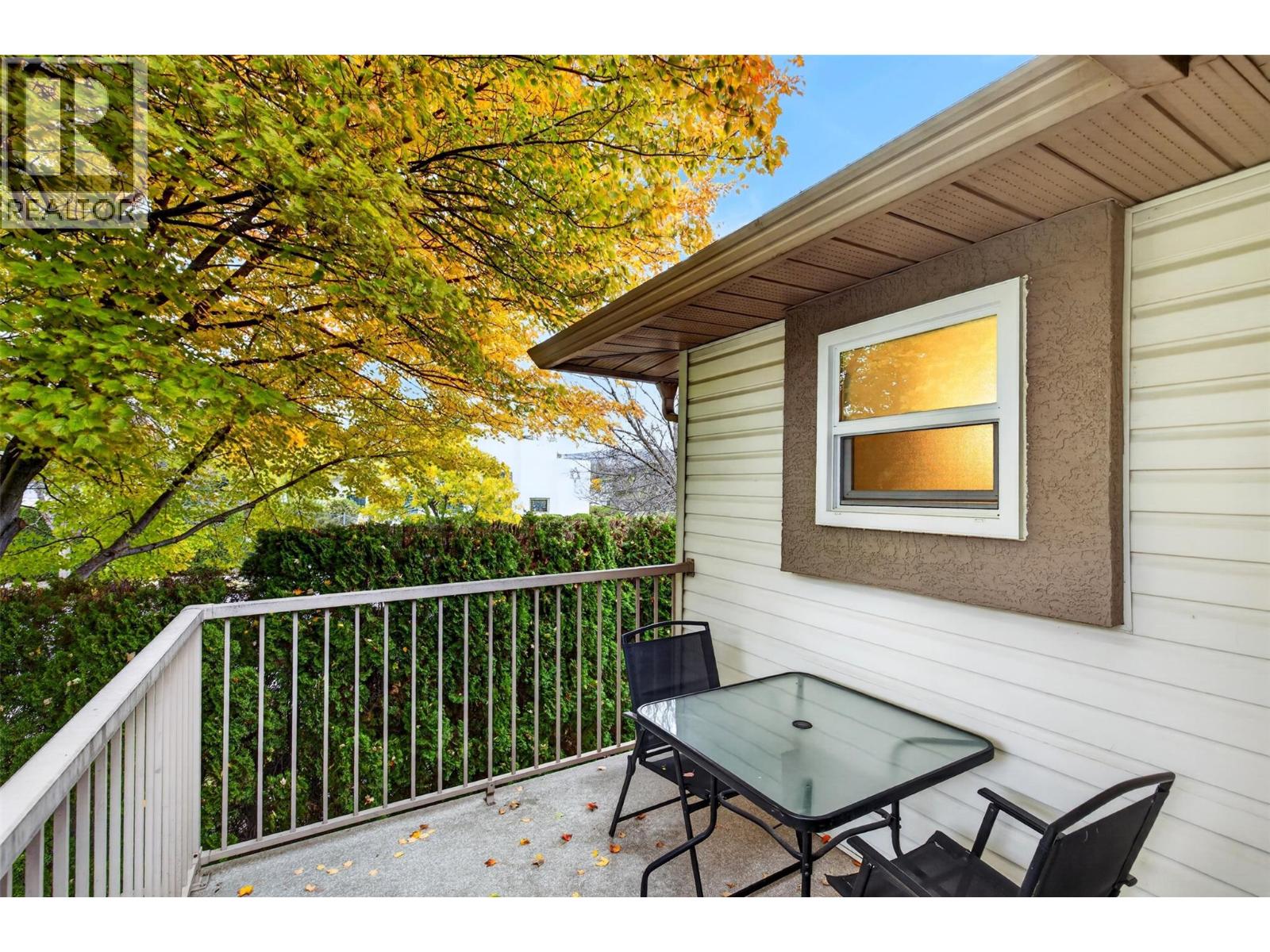 1853 Edgehill Avenue Unit# 10, Kelowna, British Columbia  V1V 1X8 - Photo 25 - 10403024