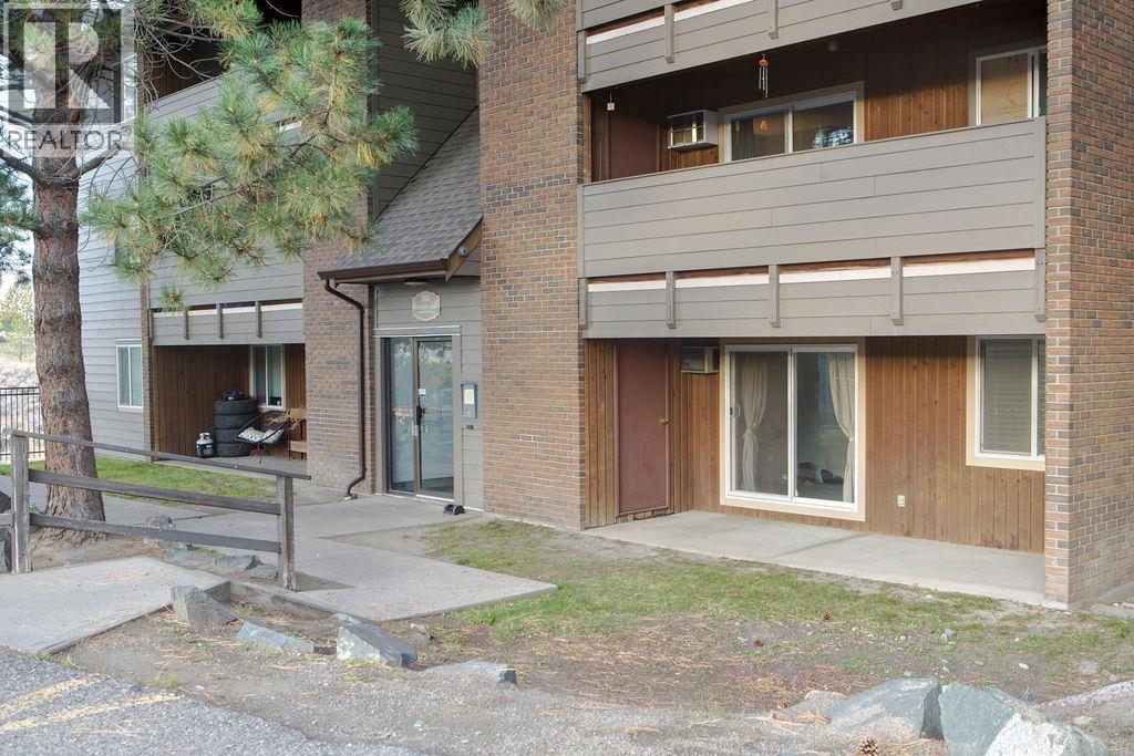 44 Whiteshield Crescent S Unit# 301, Kamloops, British Columbia  V2E 2J1 - Photo 1 - 10403806