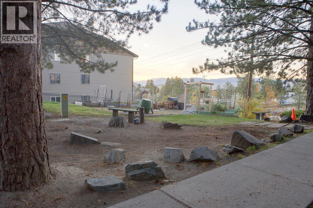 44 Whiteshield Crescent S Unit# 301, Kamloops, British Columbia  V2E 2J1 - Photo 36 - 10403806
