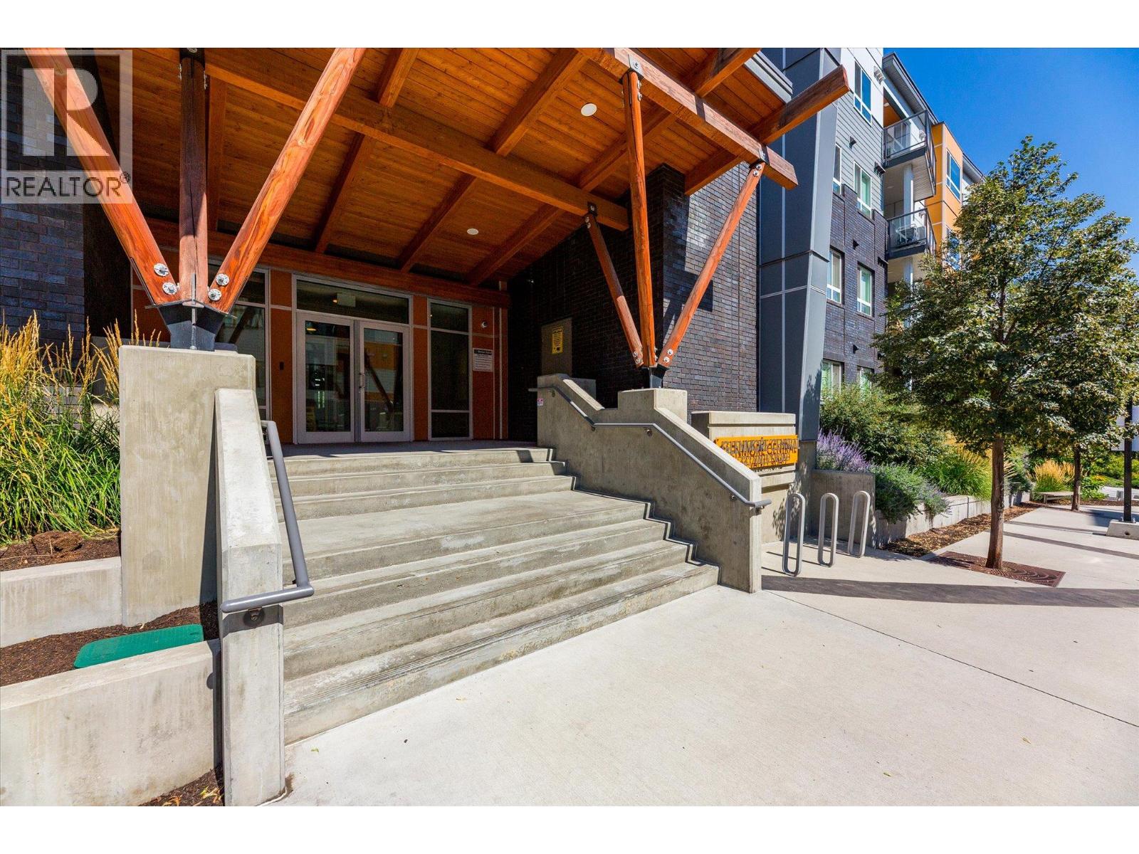 722 Valley Road Unit# 210, Kelowna, British Columbia  V1V 0E2 - Photo 2 - 10403840
