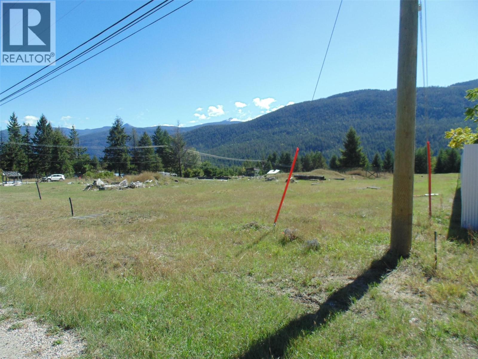 Centreplace Road, Krestova, British Columbia  V0G 1H2 - Photo 2 - 10403808