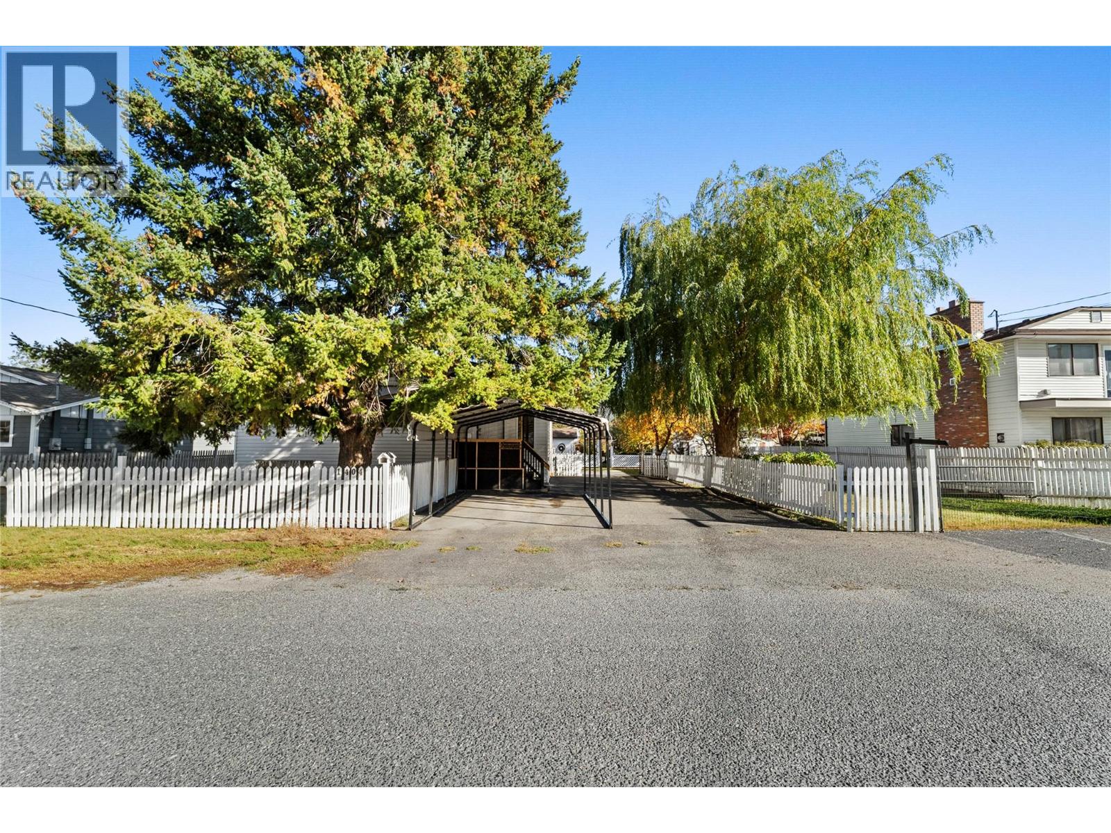 1404 Walnut Avenue, Merritt, British Columbia  V1K 1L3 - Photo 49 - 10403585