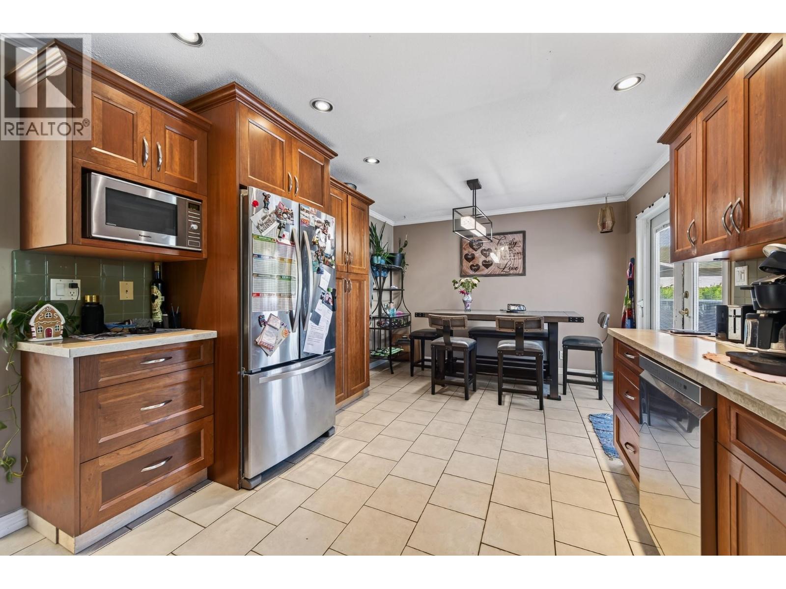 3575 Westsyde Road, Kamloops, British Columbia  V2B 7H5 - Photo 10 - 10403815