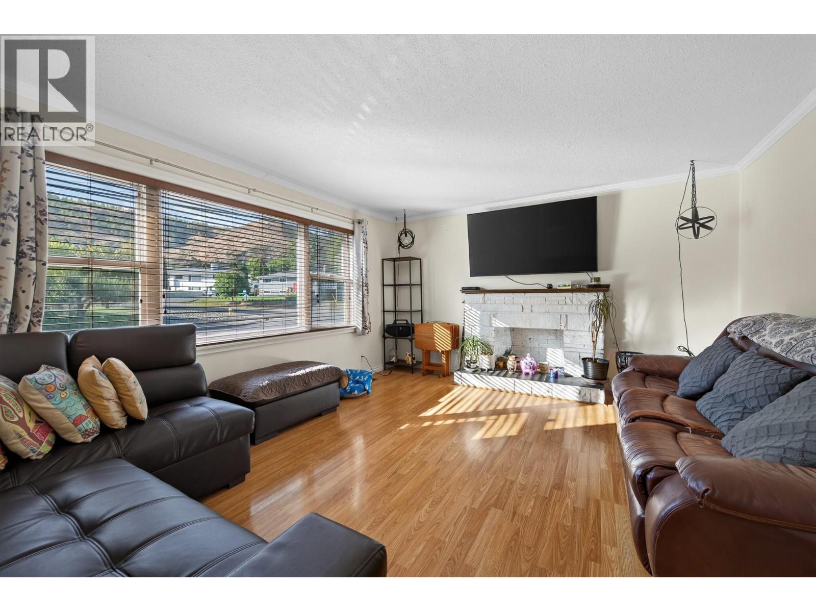 3575 Westsyde Road, Kamloops, British Columbia  V2B 7H5 - Photo 6 - 10403815