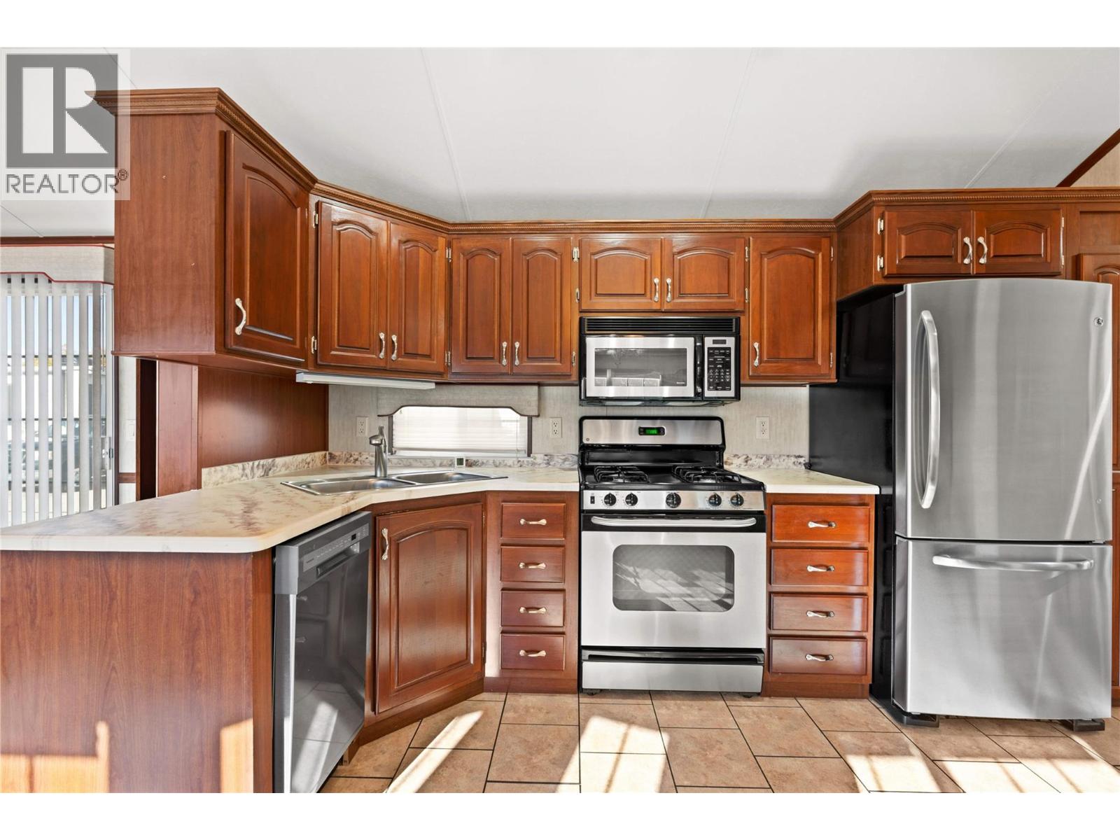 8000 Highland Road Unit# 82, Vernon, British Columbia  V1B 3W5 - Photo 8 - 10403579