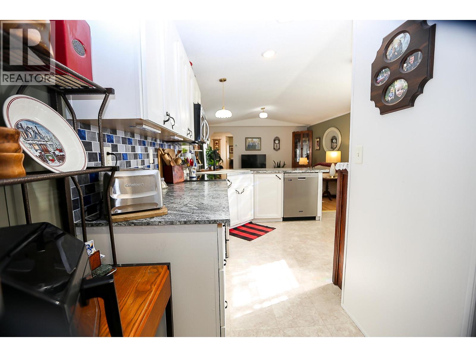 4510 Power Road Unit# 31, Barriere, British Columbia  V0E 1E0 - Photo 11 - 10403411