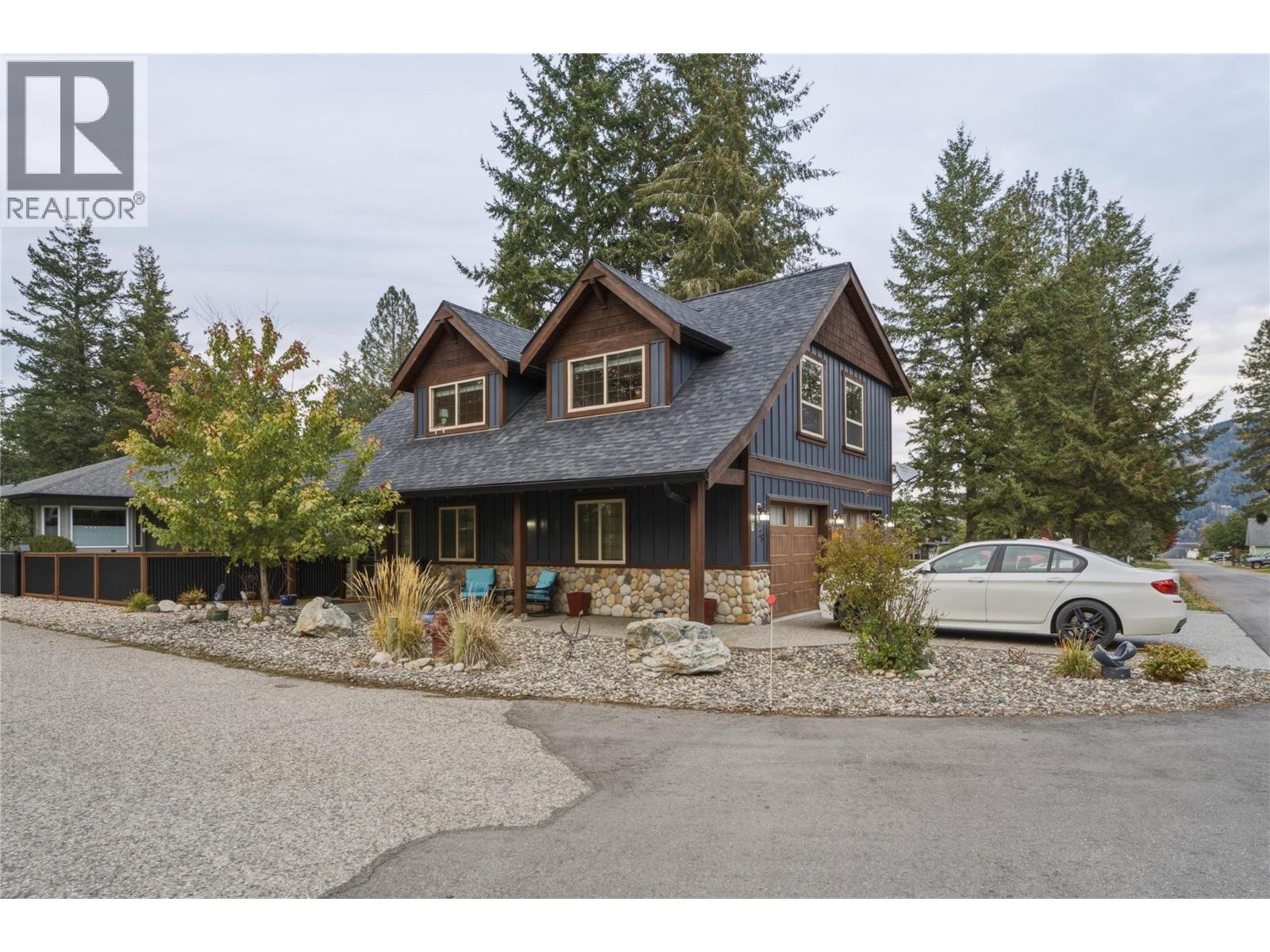 225 Falcon Avenue, Vernon, British Columbia  V1H 2A1 - Photo 19 - 10403818