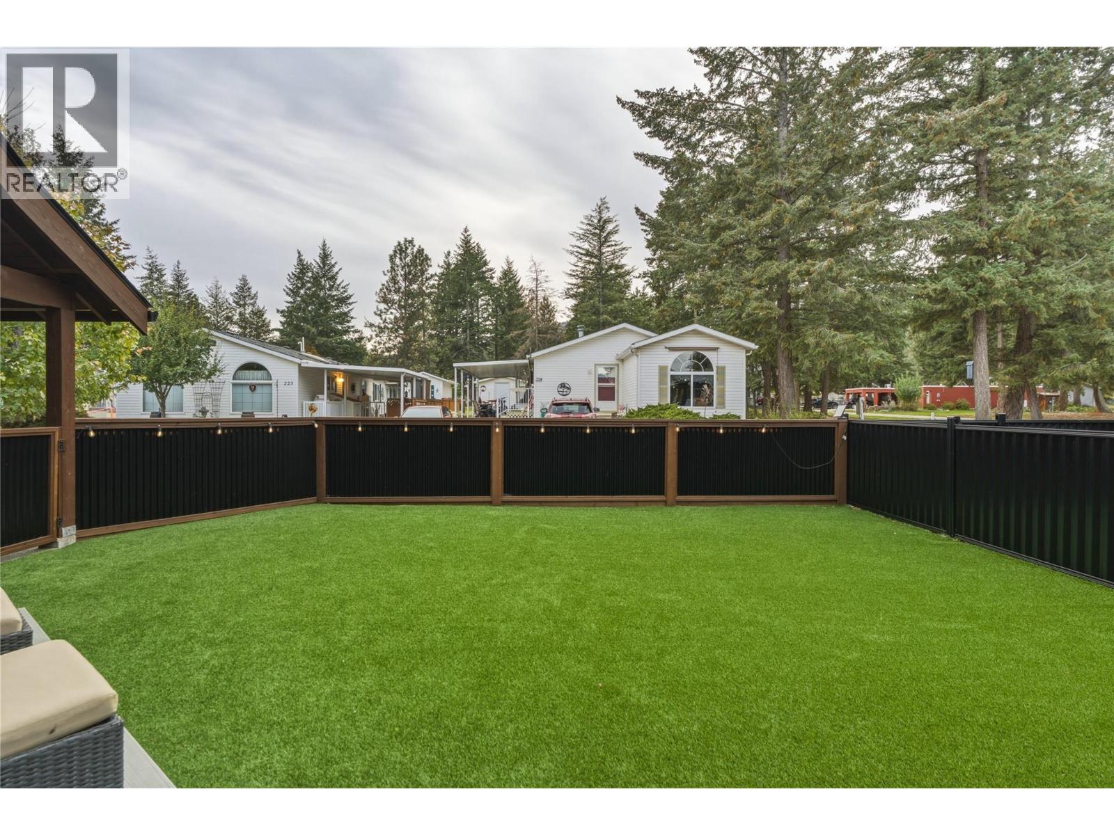 225 Falcon Avenue, Vernon, British Columbia  V1H 2A1 - Photo 28 - 10403818