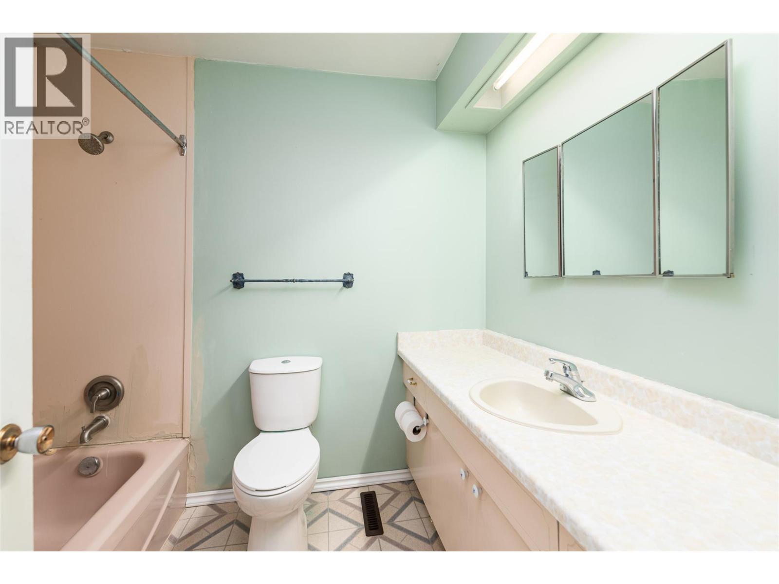 2516 20th Street, Lister, British Columbia  V0B 1G2 - Photo 24 - 10403671