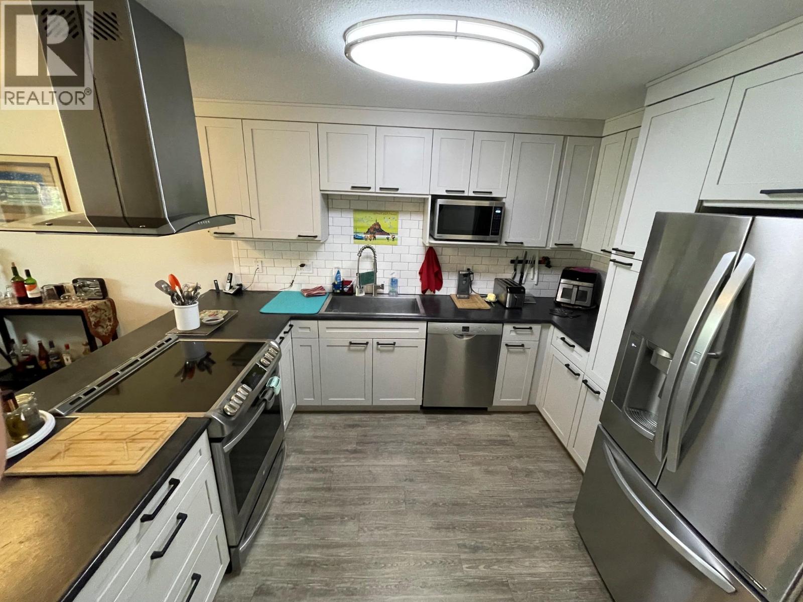 7140 4th Street Unit# 105, Grand Forks, British Columbia  V0H 1H0 - Photo 6 - 10403656