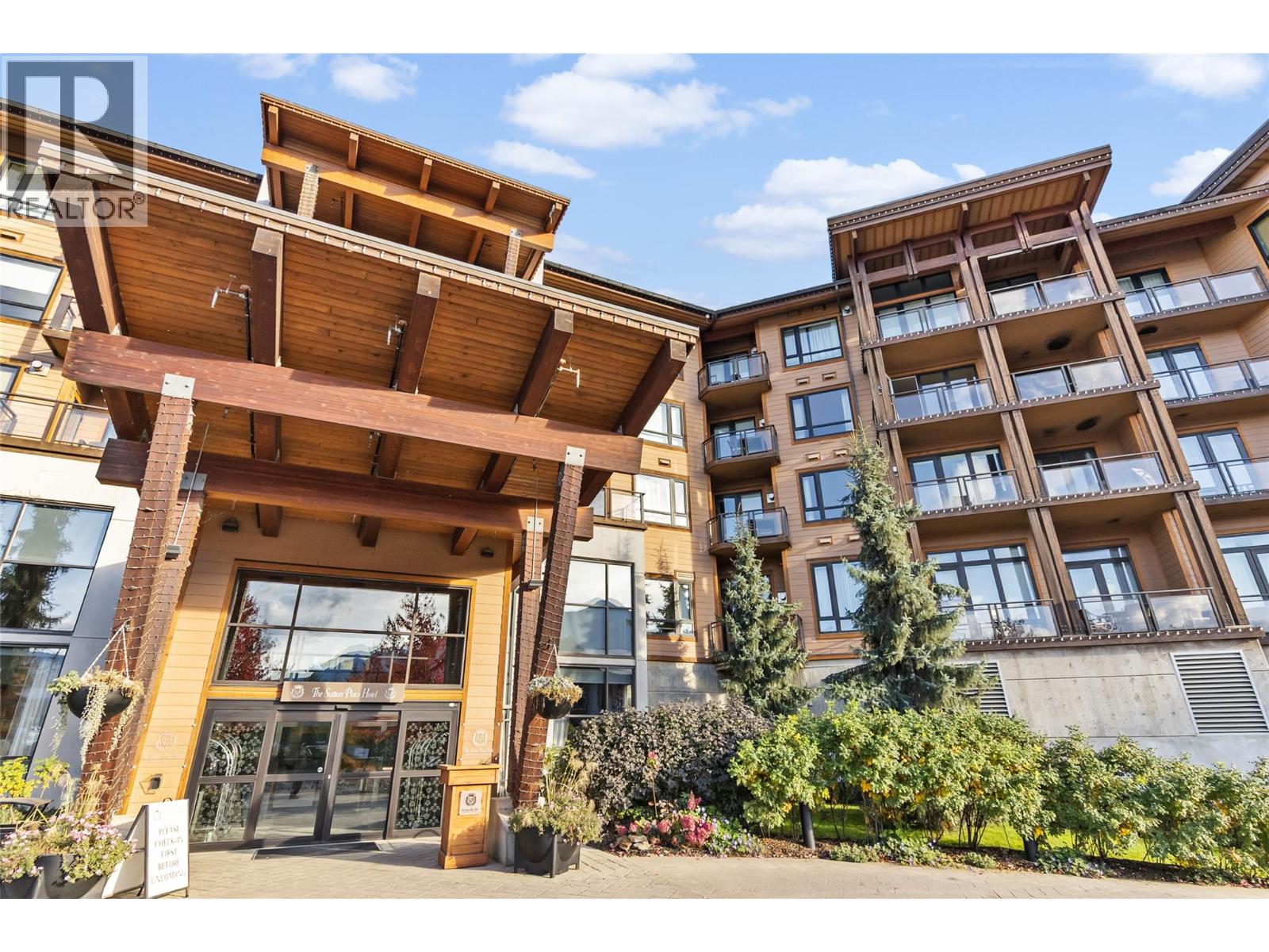 2950 Camozzi Road Unit# 1414, Revelstoke, British Columbia  V0E 2S1 - Photo 1 - 10403753