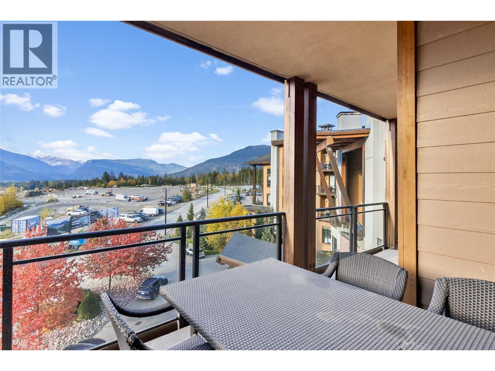 2950 Camozzi Road Unit# 1414, Revelstoke, British Columbia  V0E 2S1 - Photo 2 - 10403753