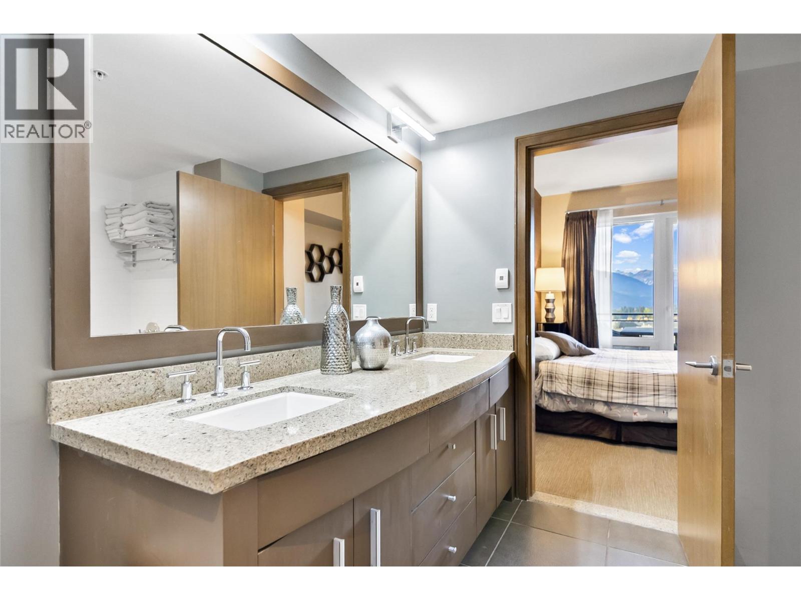 2950 Camozzi Road Unit# 1414, Revelstoke, British Columbia  V0E 2S1 - Photo 23 - 10403753