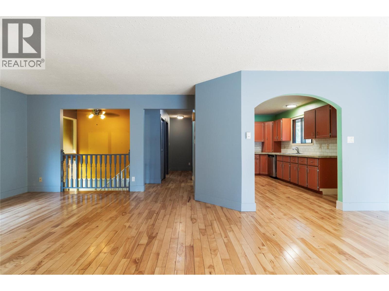 2455 Forest Drive, Blind Bay, British Columbia  V0E 1H2 - Photo 10 - 10403424