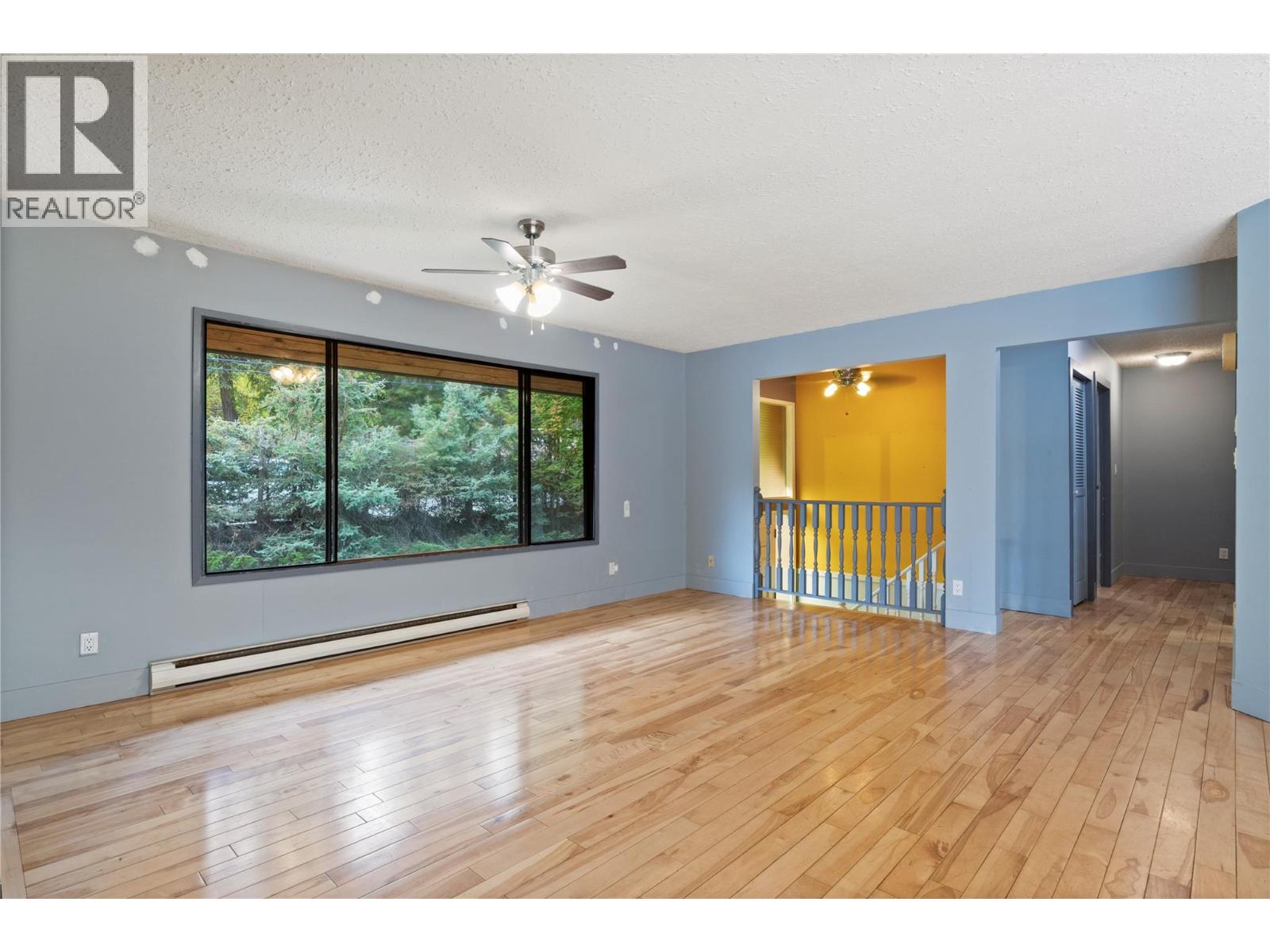 2455 Forest Drive, Blind Bay, British Columbia  V0E 1H2 - Photo 12 - 10403424
