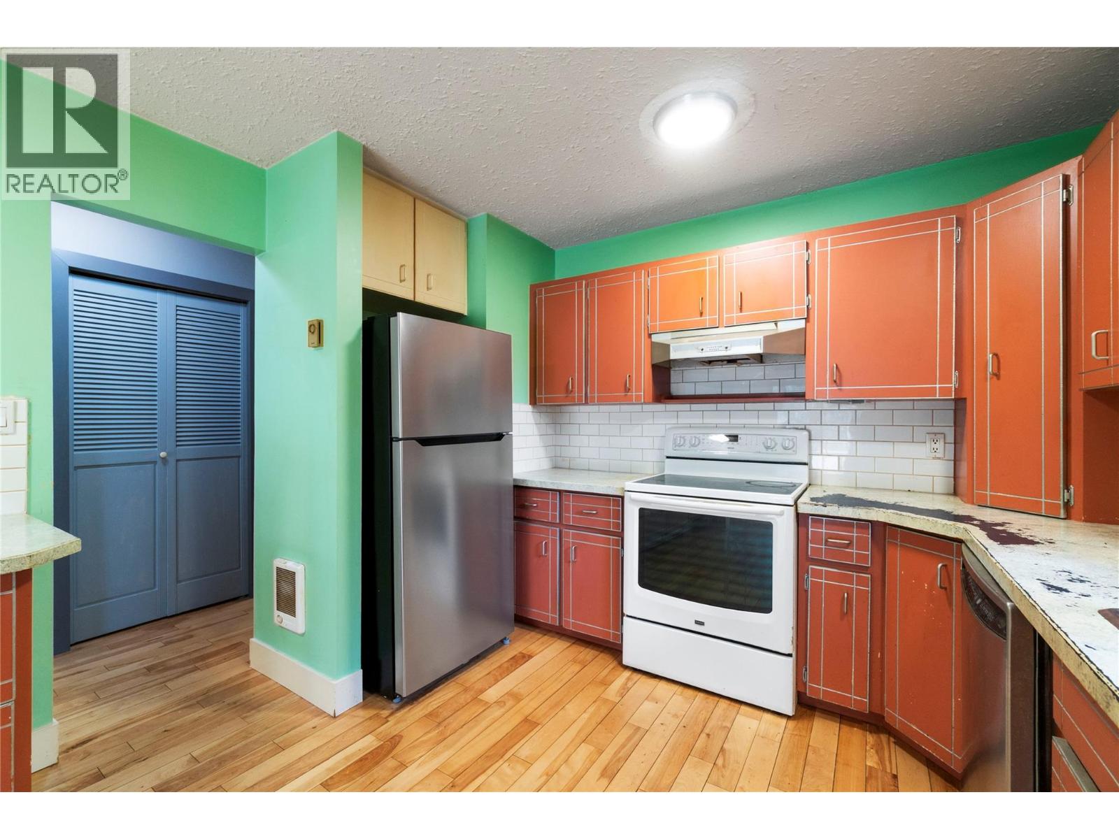 2455 Forest Drive, Blind Bay, British Columbia  V0E 1H2 - Photo 31 - 10403424
