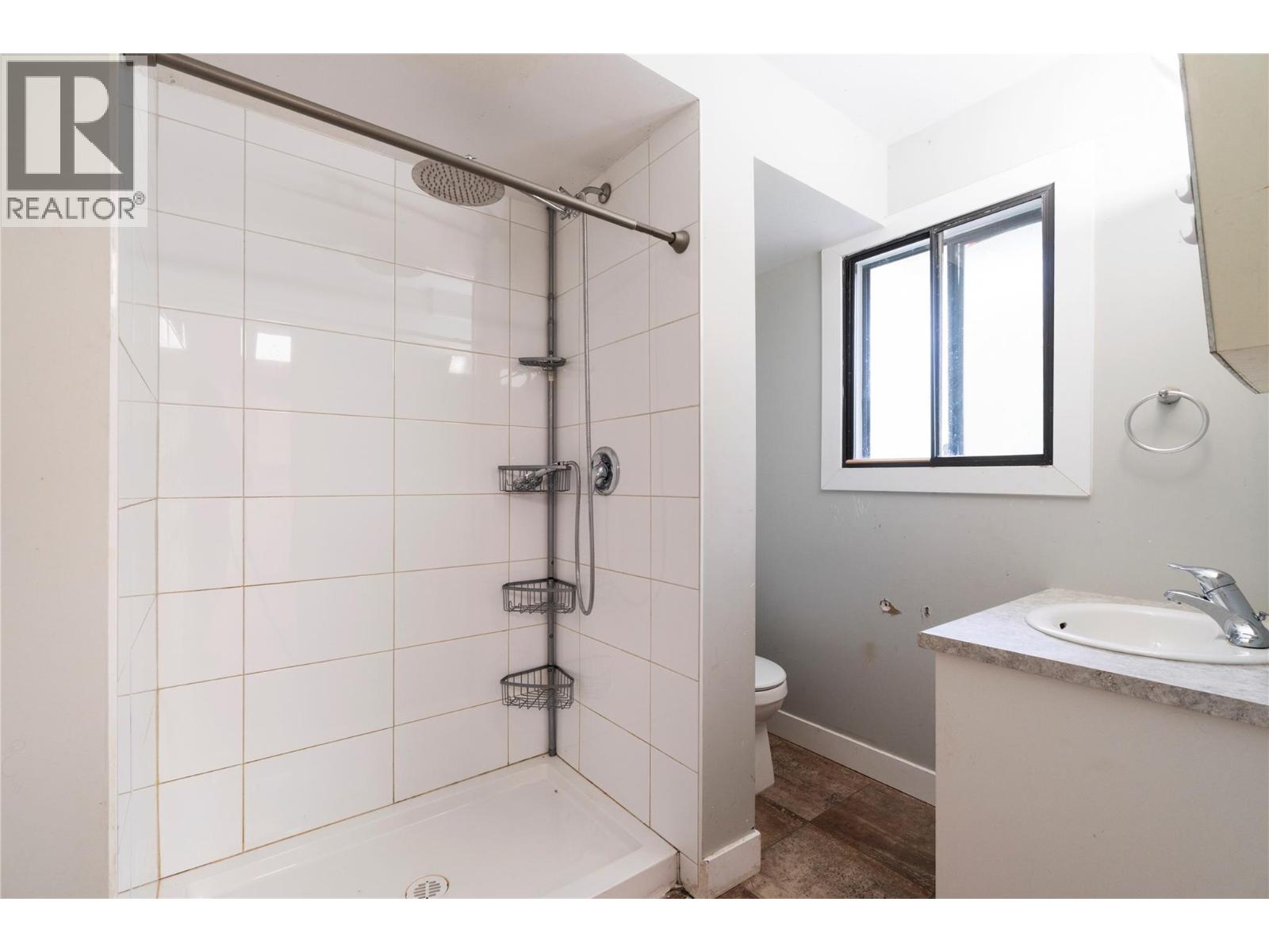 2455 Forest Drive, Blind Bay, British Columbia  V0E 1H2 - Photo 43 - 10403424